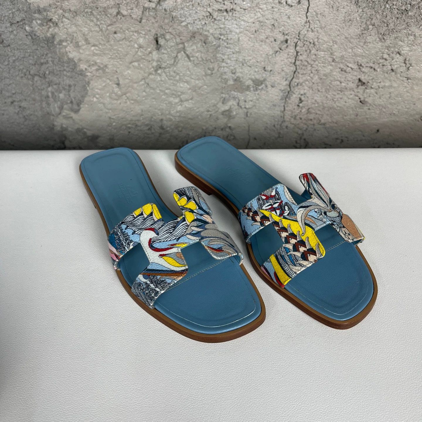 Hermes Hermes New Slippers Size 36.5 Size US 6 / IT 36 - 1 Thumbnail