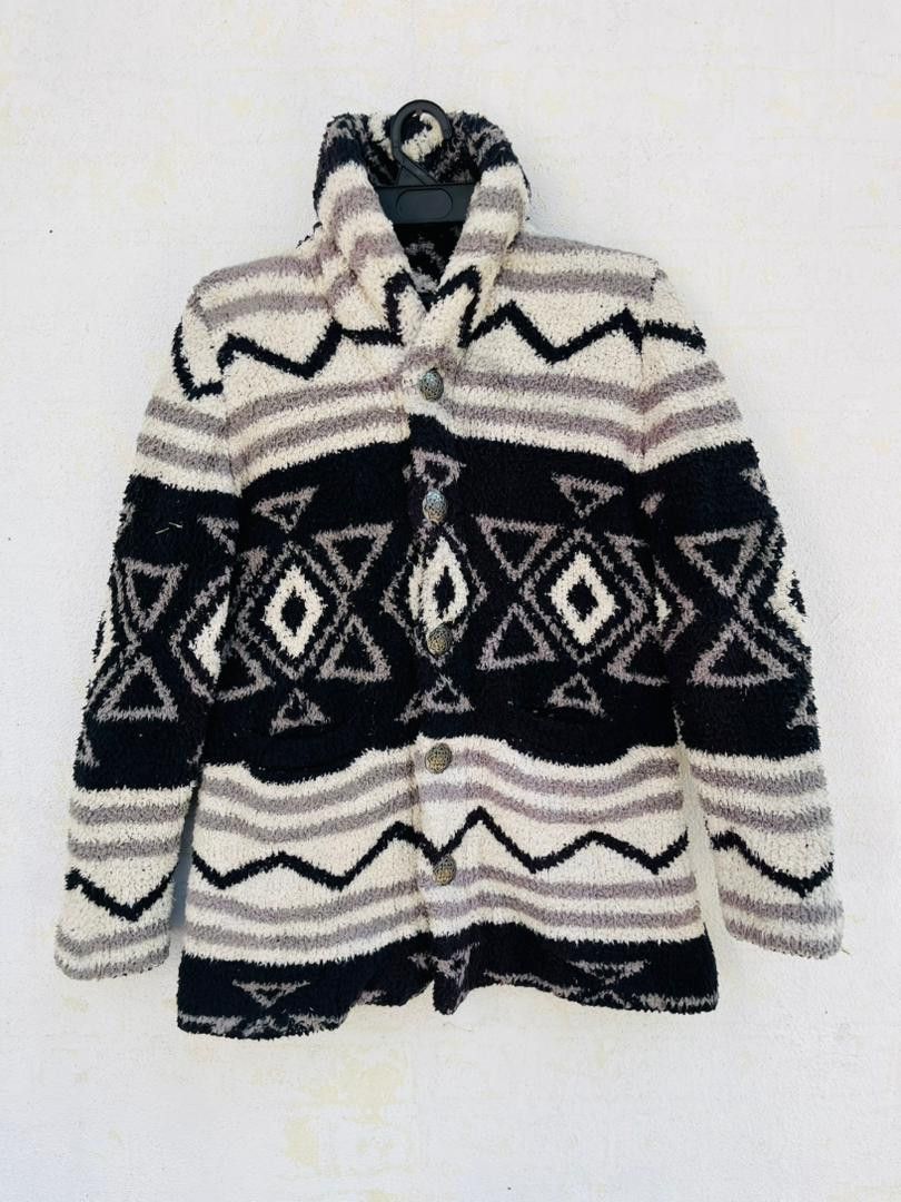 image of Vintage Cali Surf Japanese Designer Fashion Style, Men's (Size Medium)