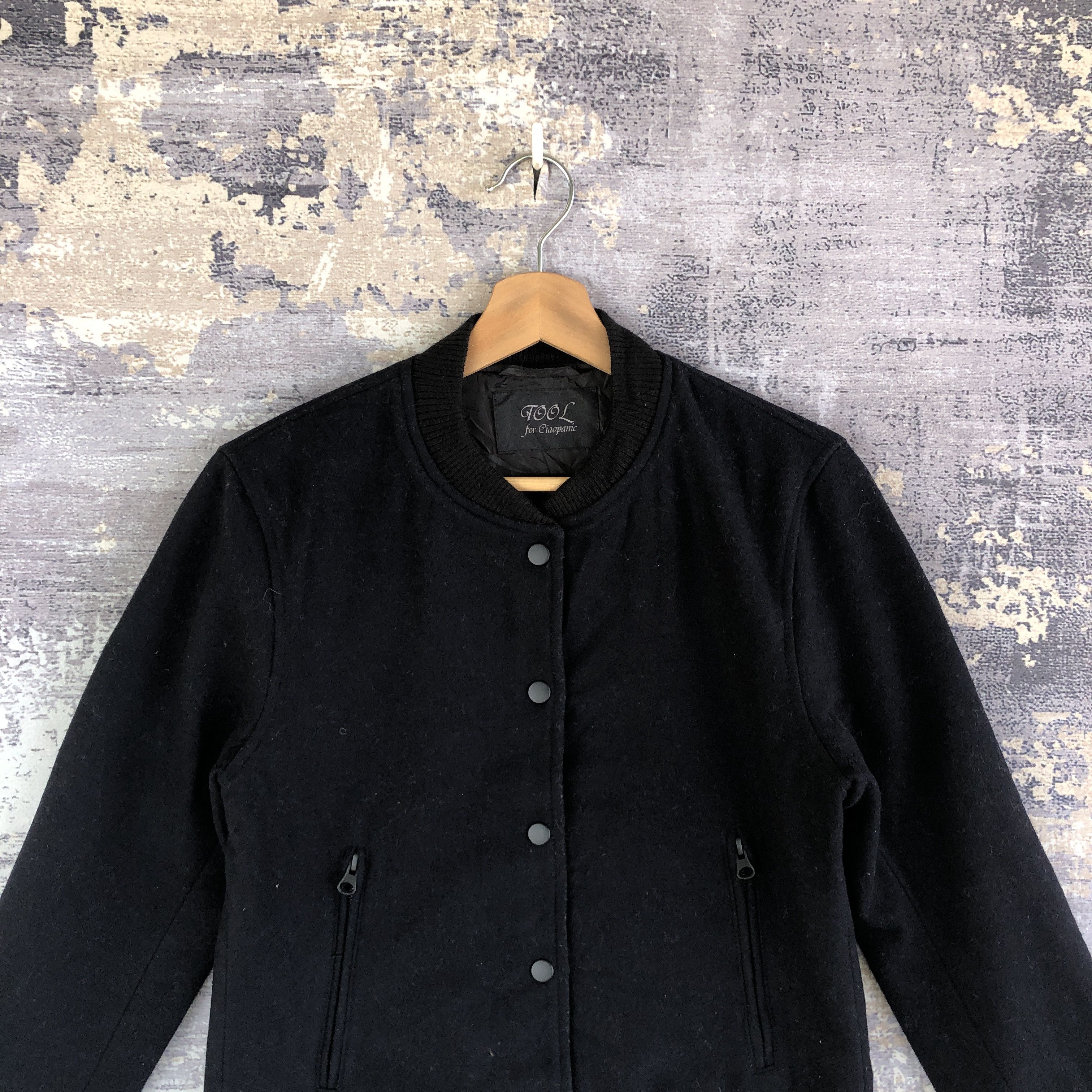 Vintage Vintage 90s Tool Varsity Jacket Japanese Tool Wool Jackets Size US XS / EU 42 / 0 - 2 Thumbnail