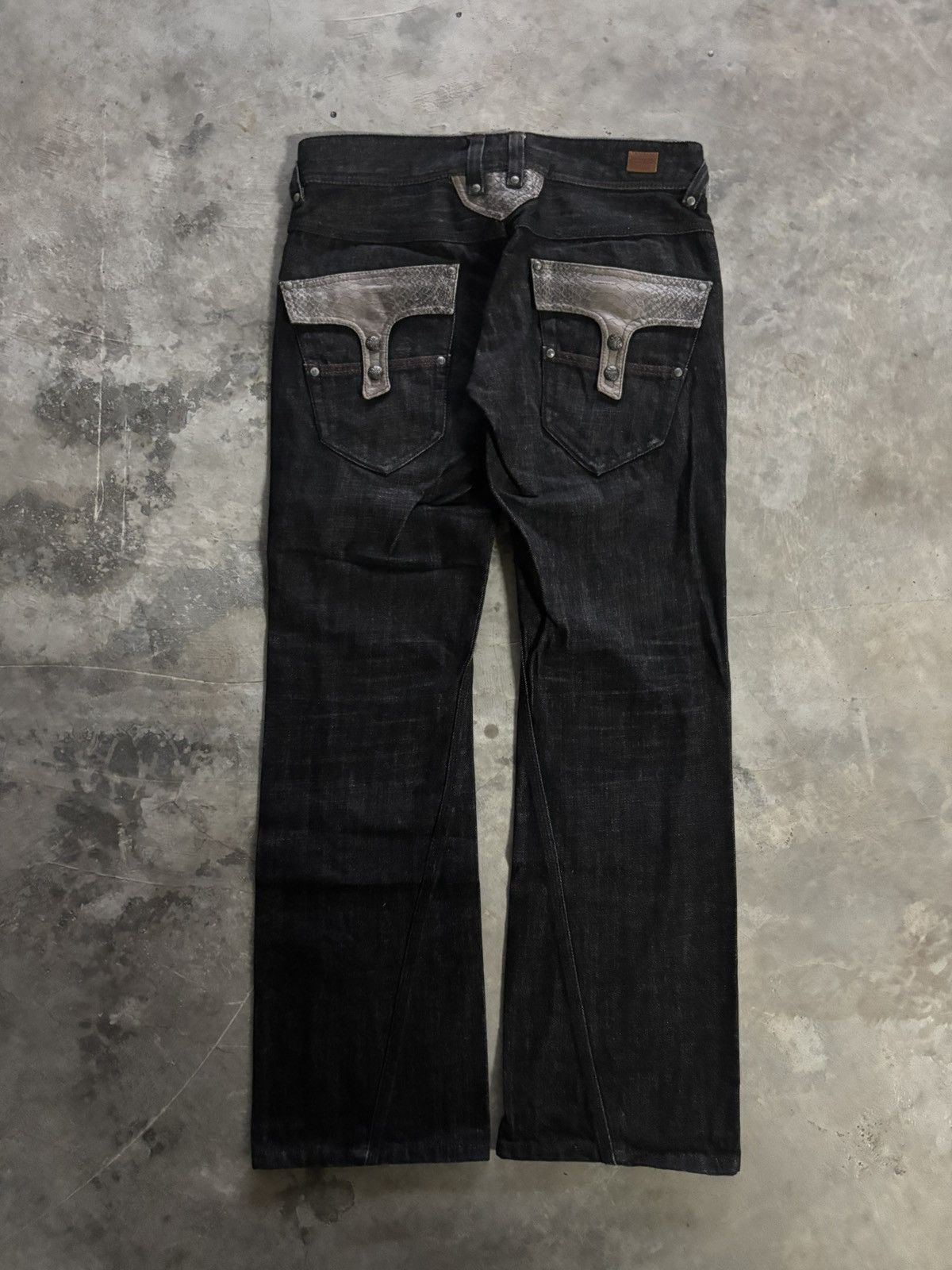 Tornado Mart FLARE NICOLE CLUB FOR MEN SNAKE SKIN POCKET TWIST BOOTCUT Size US 32 / EU 48 - 12 Thumbnail