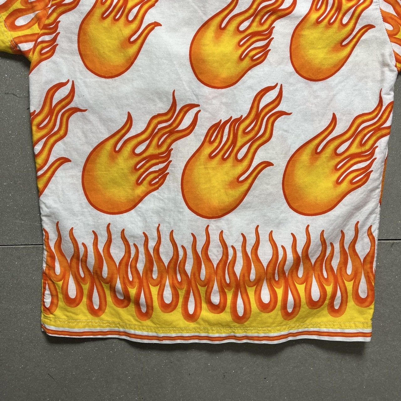 Other Solarcell Brand Flame Graphic Shirt Size M / US 6-8 / IT 42-44 - 9 Thumbnail