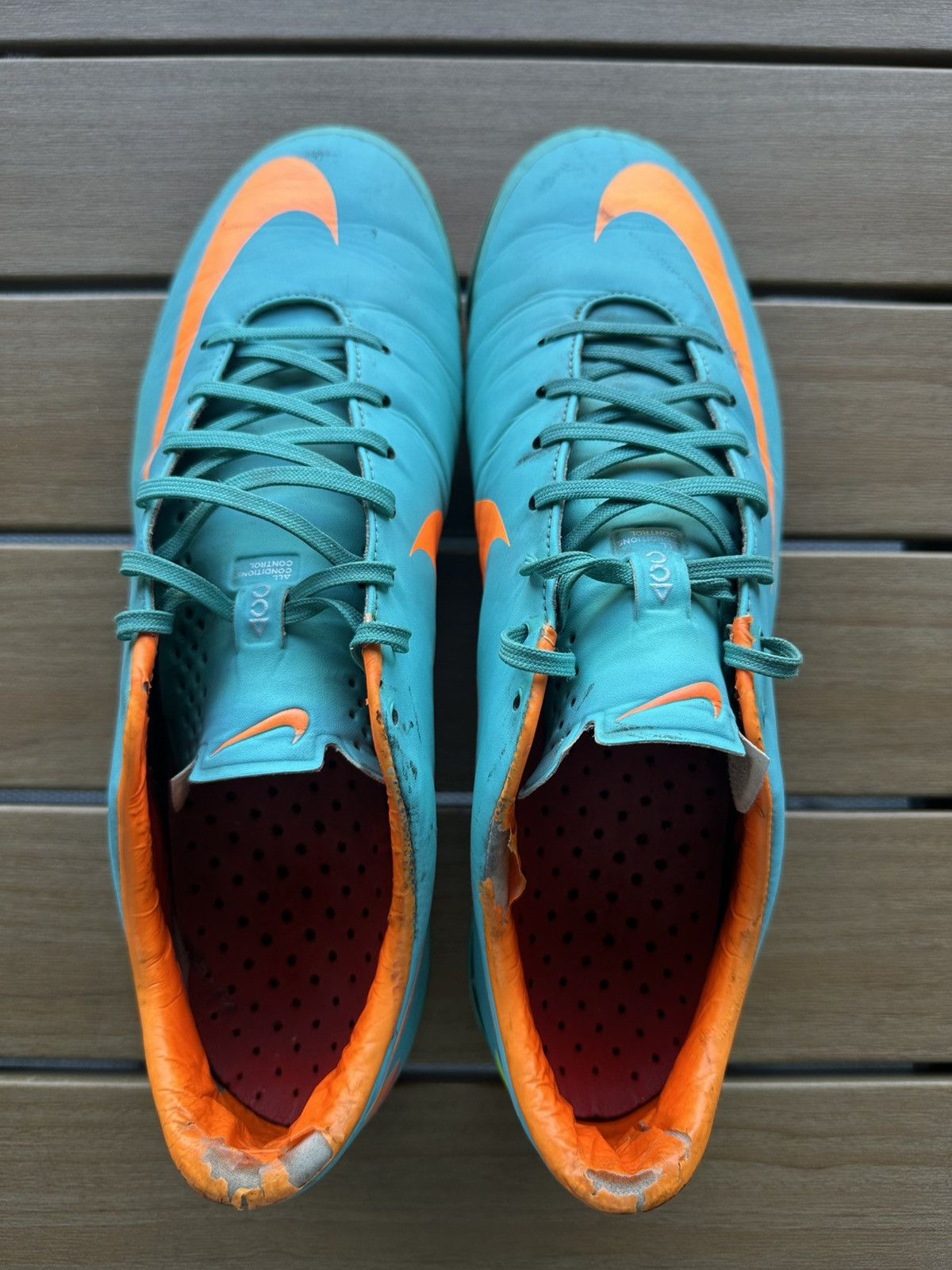 Nike Nike Mercurial Vapor VIII CR7 Euro 2012 FG Soccer Cleats Size US 10 / EU 43 - 15 Thumbnail