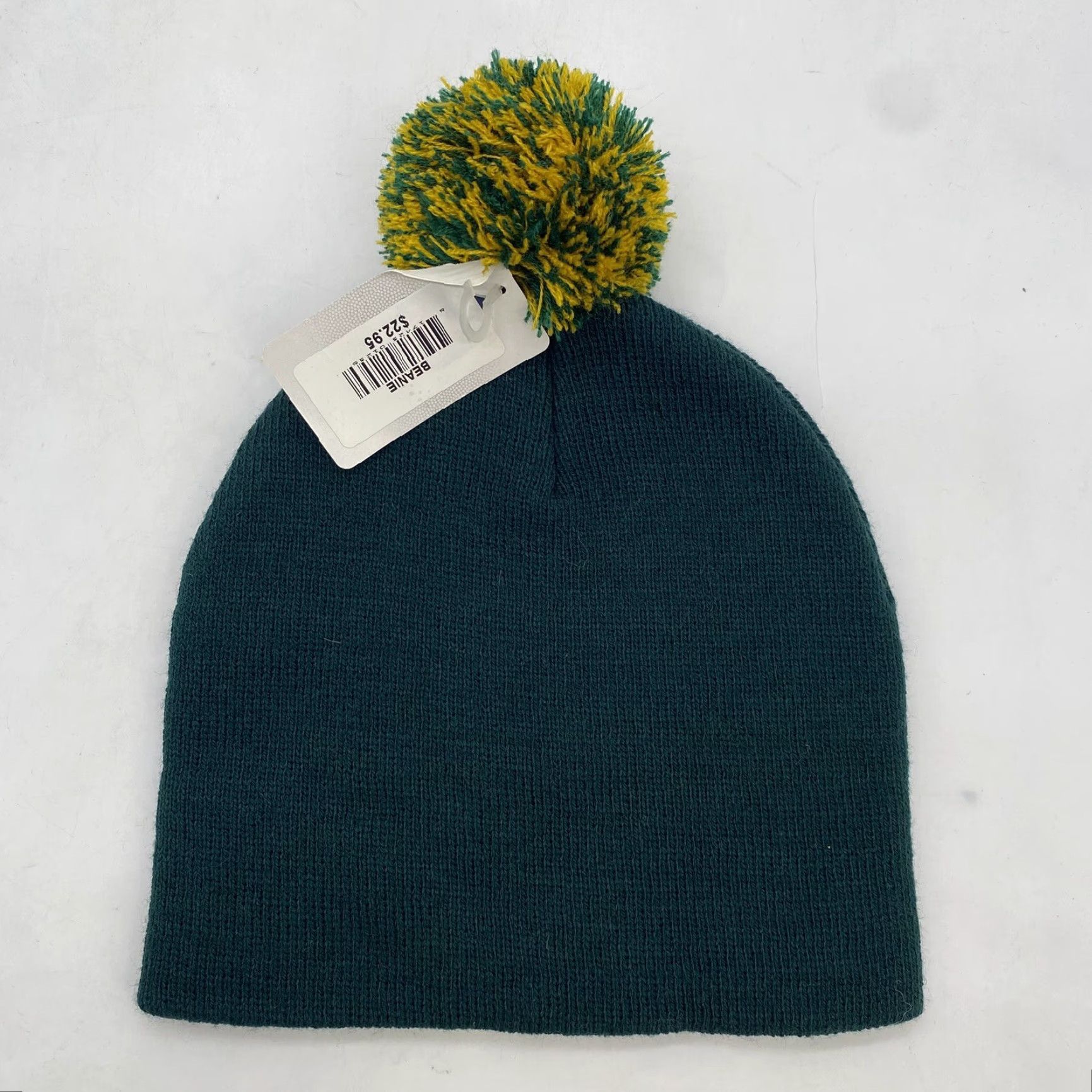 New Era VINTAGE New Era Green Bay Packers Beanie Pom Pom Uncuffed OSFA One Size Official Knit Cap Mens Beanie Green NFL Size ONE SIZE - 2 Thumbnail