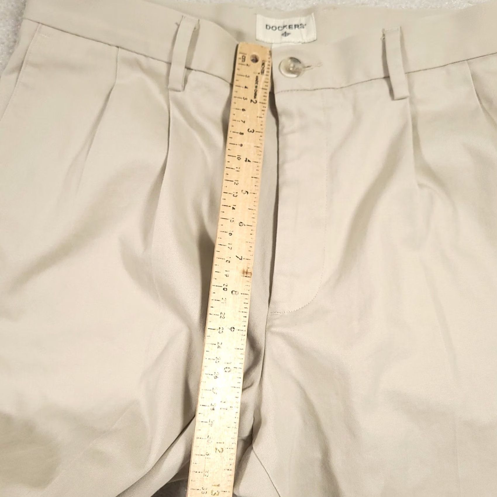 Dockers Dockers Chino Pants Mens 34x32 Beige Straight Fit Workwear Shirt? Size US 34 / EU 50 - 6 Thumbnail