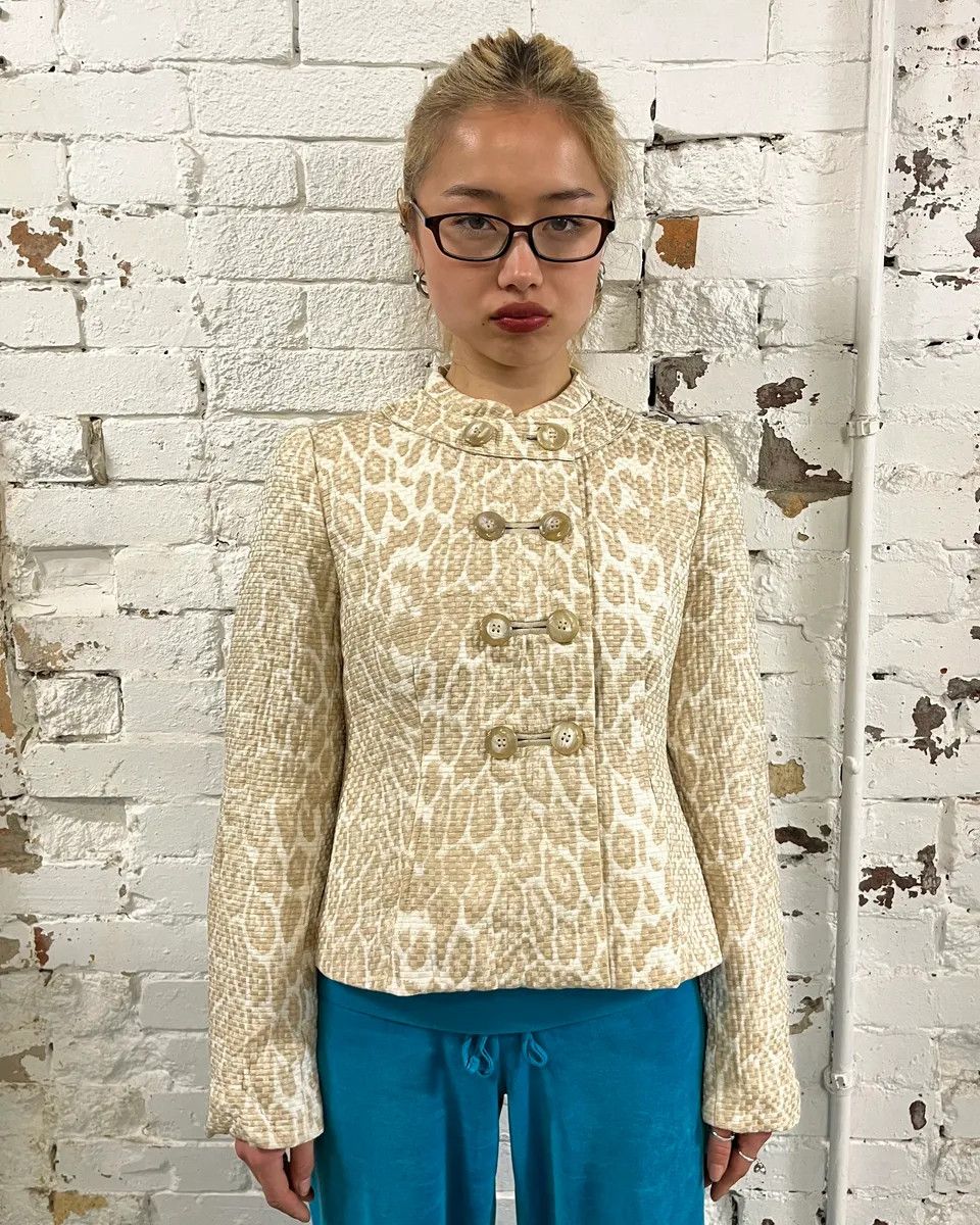 Armani SS2008 Armani Beige Leopard Buttoned White Jacket Size S / US 4 / IT 40 - 2 Thumbnail