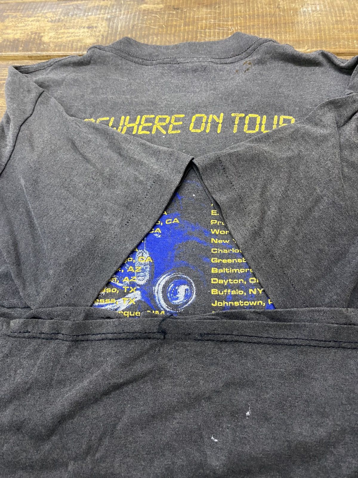 Band Tees × Iron Maiden × Vintage Vintage Iron Maiden Somewhere on Tour 1986-1987 Usa Size US L / EU 52-54 / 3 - 18 Thumbnail