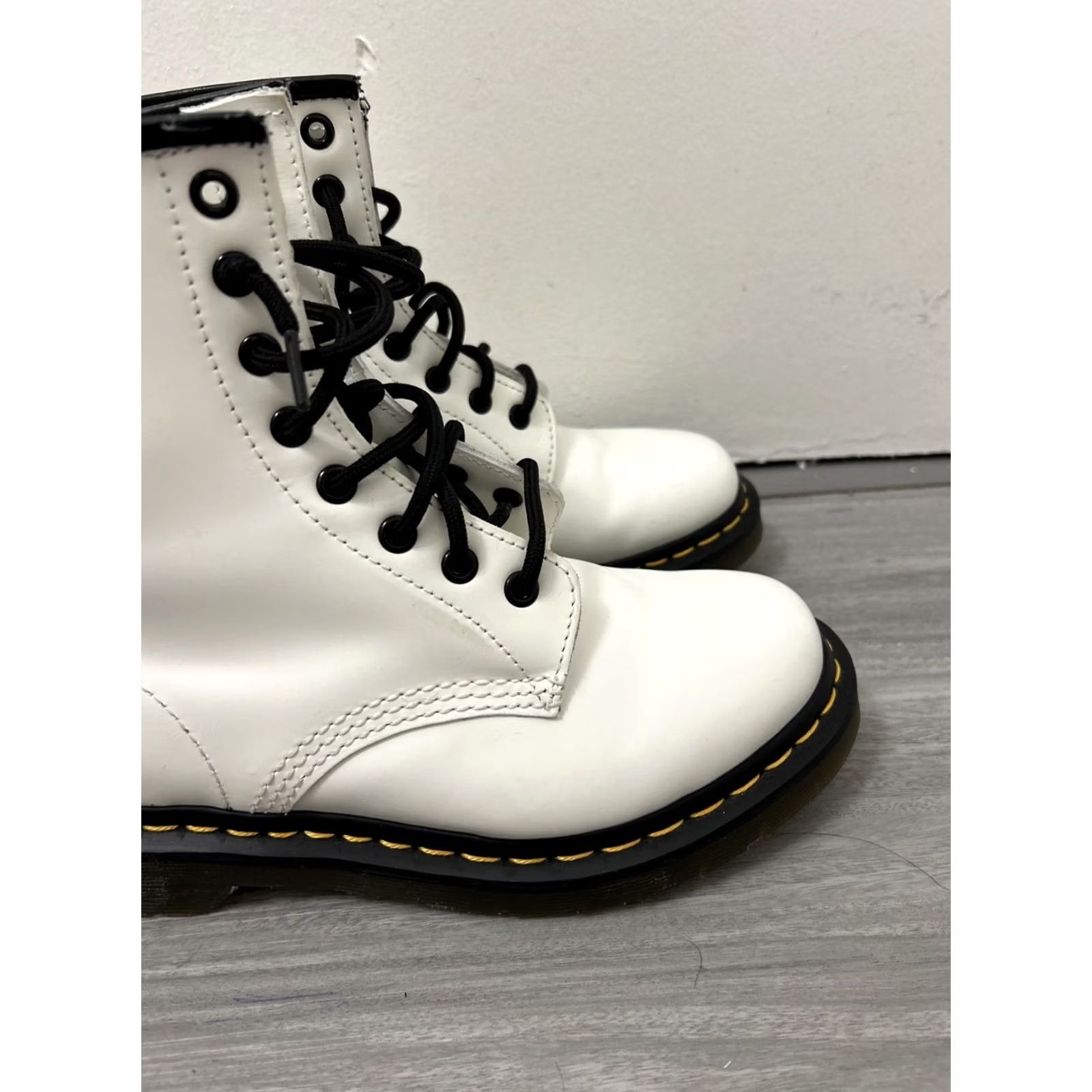 Dr. Martens Dr. Martens 1460W Softy Boots Womens 7 White Patent Leather Lace Up 8 Eyelets Rubber Outsole Combat Punk Grunge Gothic Essay? Size US 7 / IT 37 - 3 Thumbnail
