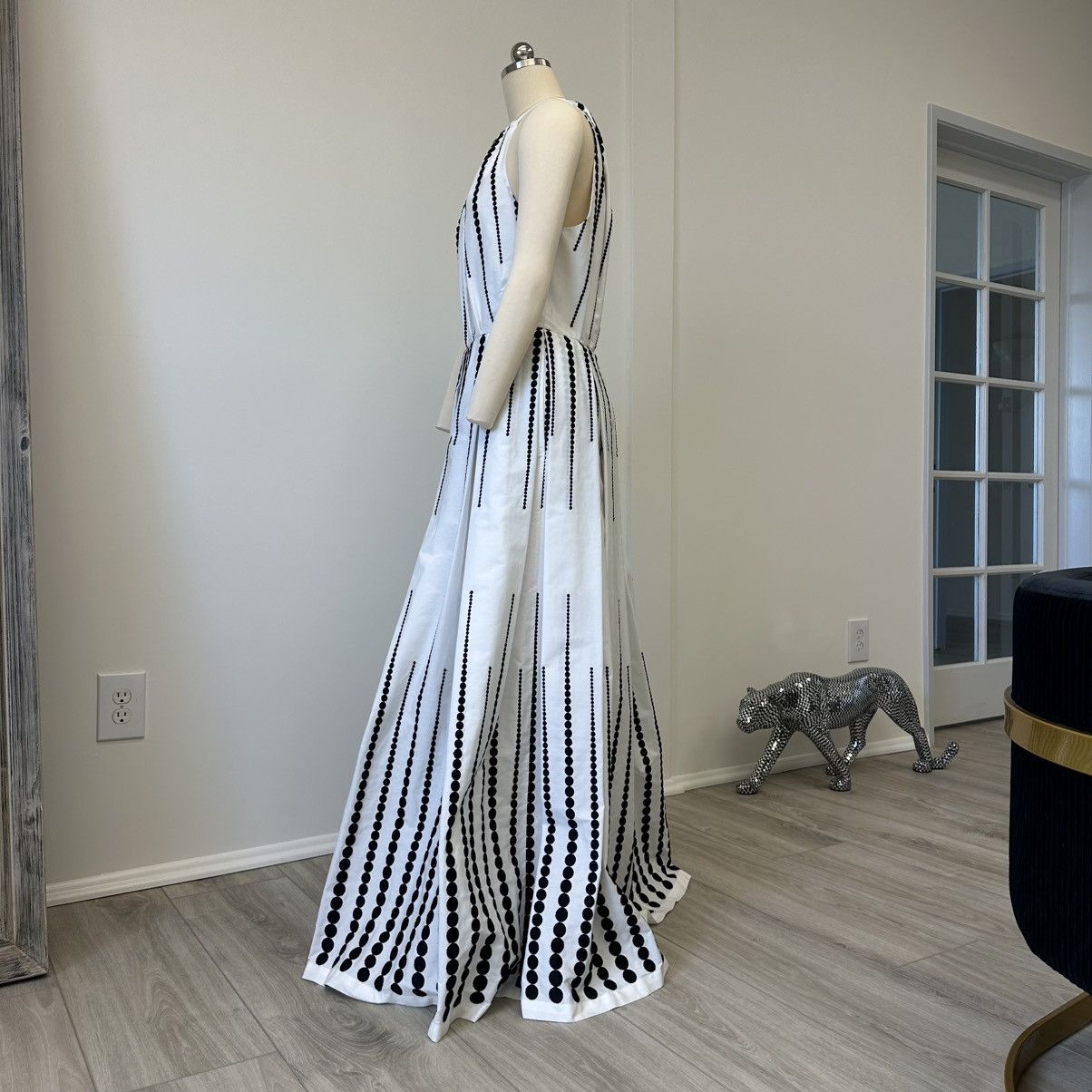 Elie Saab Elie Saab Moon Embroidered Poplin Dress In White And Black Size M / US 6-8 / IT 42-44 - 9 Thumbnail