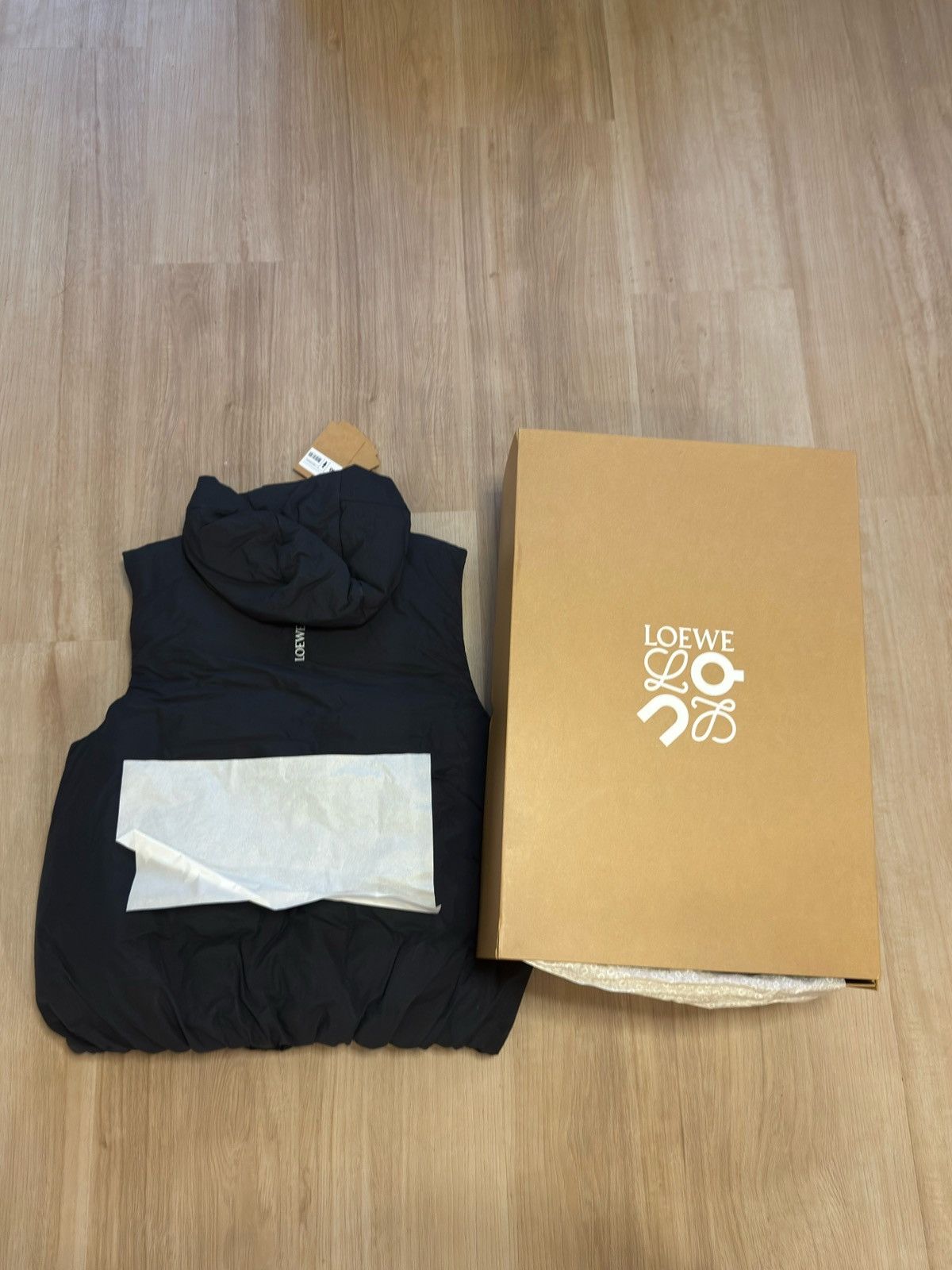 Loewe × On LOEWE X ON limited edition puffer vest Size US M / EU 48-50 / 2 - 4 Thumbnail