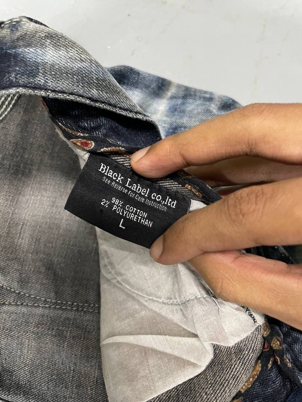 Black Label DISTRESS DENIME BLACK LABEL Size US 35 - 6 Thumbnail