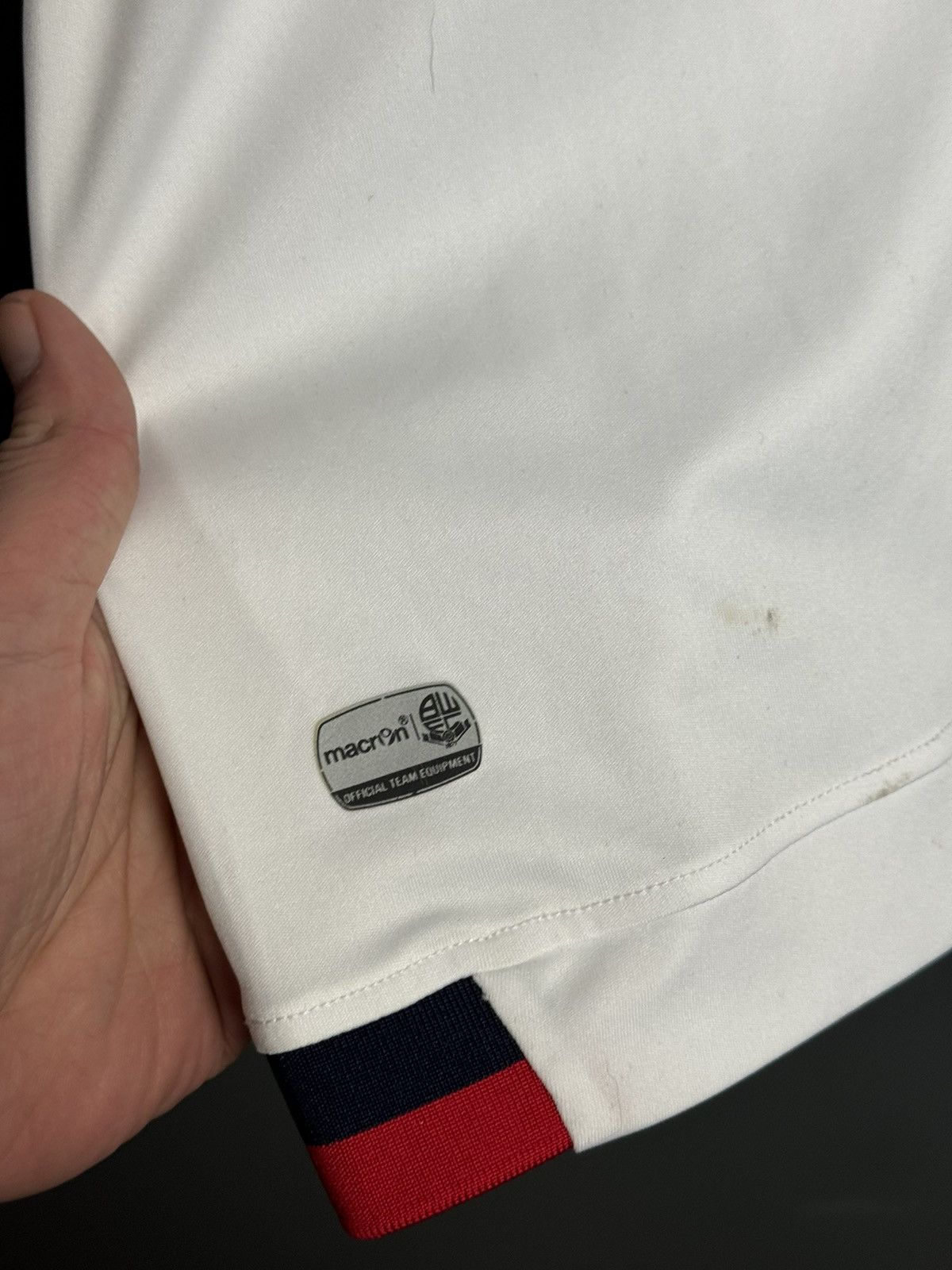 Macron Bolton 16/17 Home Football Jersey Size US M / EU 48-50 / 2 - 4 Thumbnail