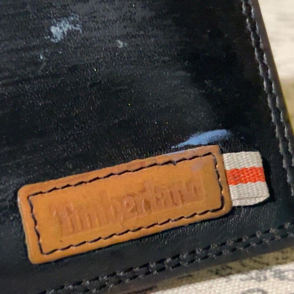 Timberland Timberland black leather wallet w wear #leather #bifold Size ONE SIZE - 1 Thumbnail