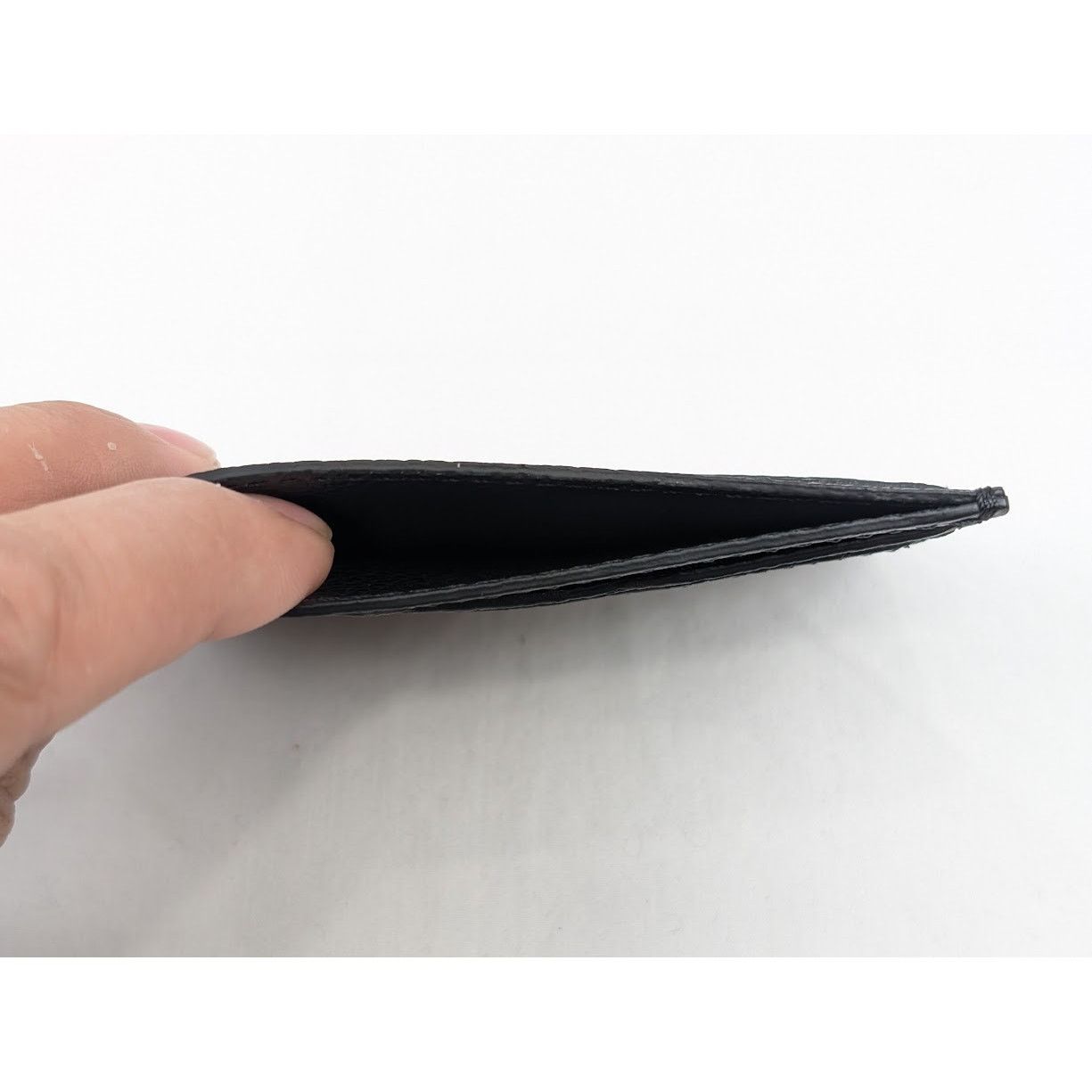 Amiri o1rshd1 Q:2/ Size:OS / Large Amiri Logo Card Holder in Black Size ONE SIZE - 6 Thumbnail