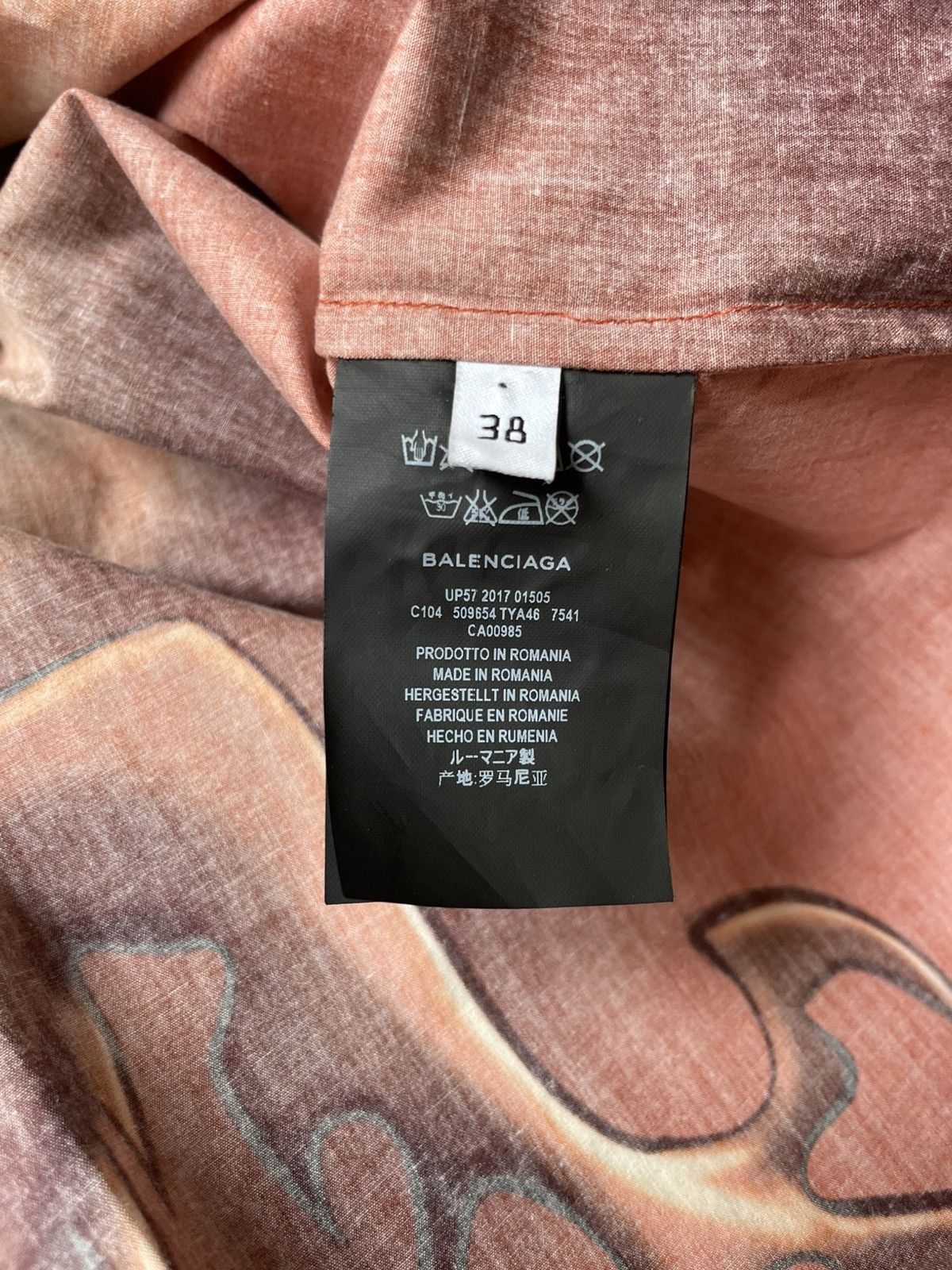 Balenciaga Oversized Dragon Shirt Size US S / EU 44-46 / 1 - 3 Thumbnail