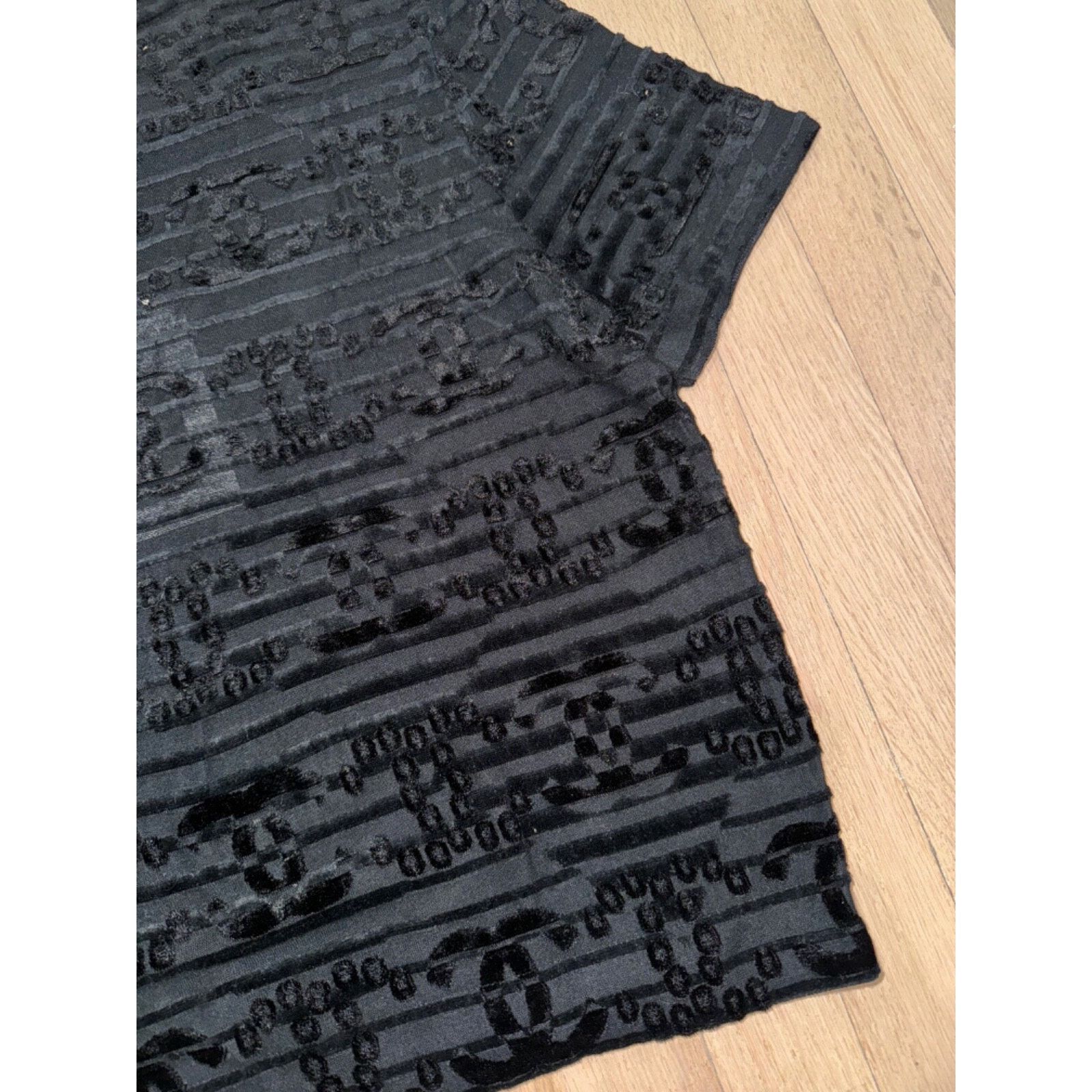 Chanel Chanel 21C Flocked Velvet Short Sleeve Tee T Shirt S Small Size S / US 4 / IT 40 - 14 Thumbnail