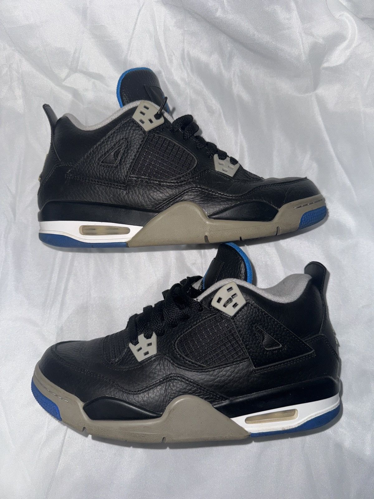 Jordan Brand Air Jordan 4 retro Size US 7 / EU 40 - 3 Thumbnail