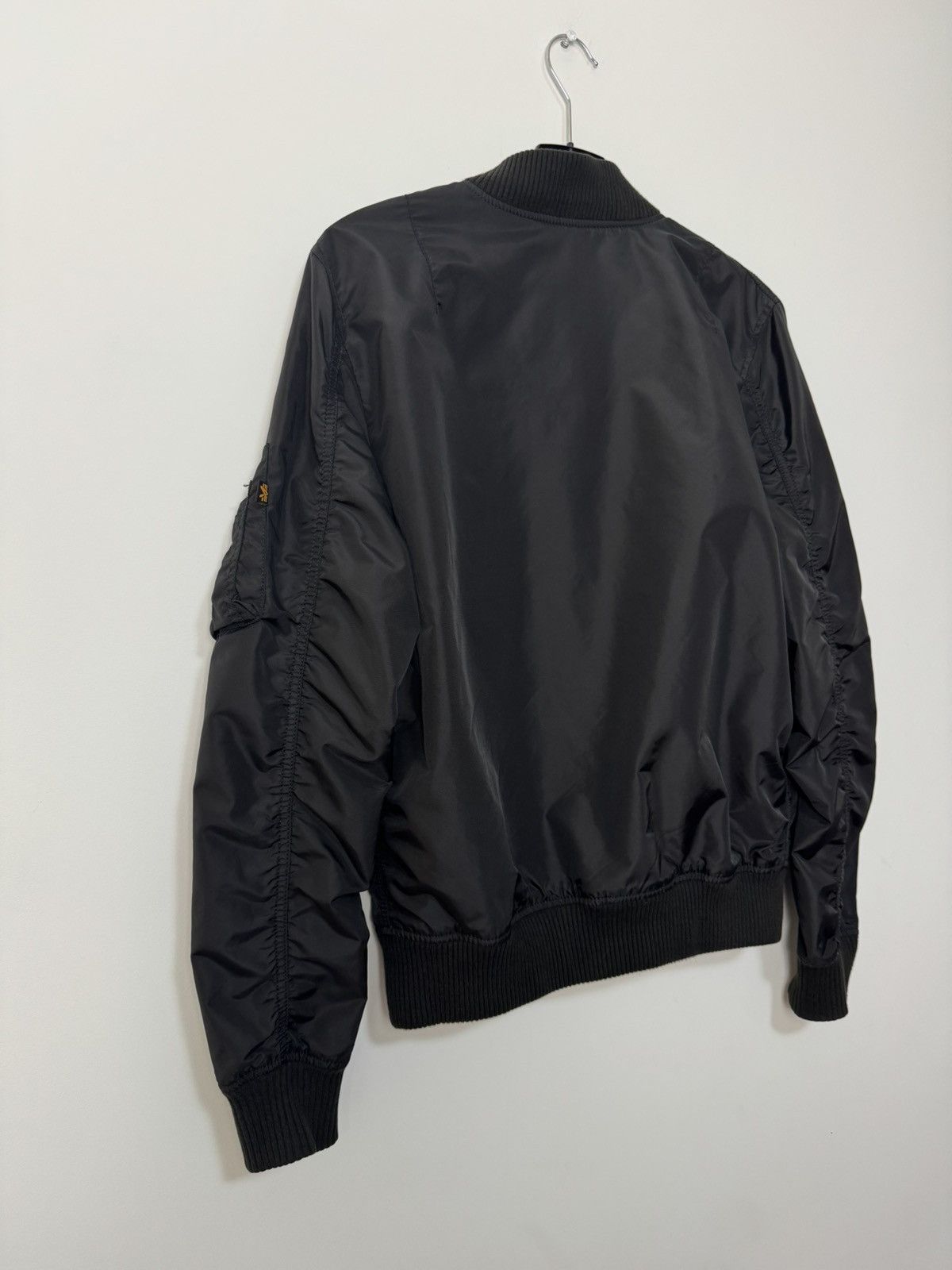 Alpha Industries Alpha Industries black bomber jacket avant Garde Japanese Size US M / EU 48-50 / 2 - 10 Thumbnail