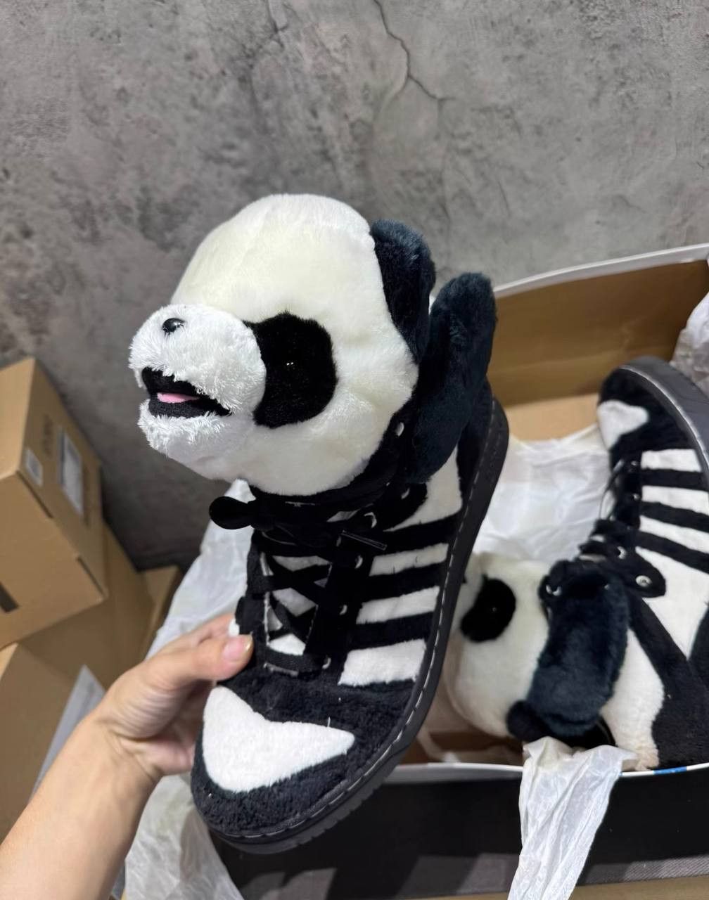 Jeremy Scott Adidas Jeremy Scott Wings Panda Bear sneakers Size US 11 / EU 44 - 5 Thumbnail