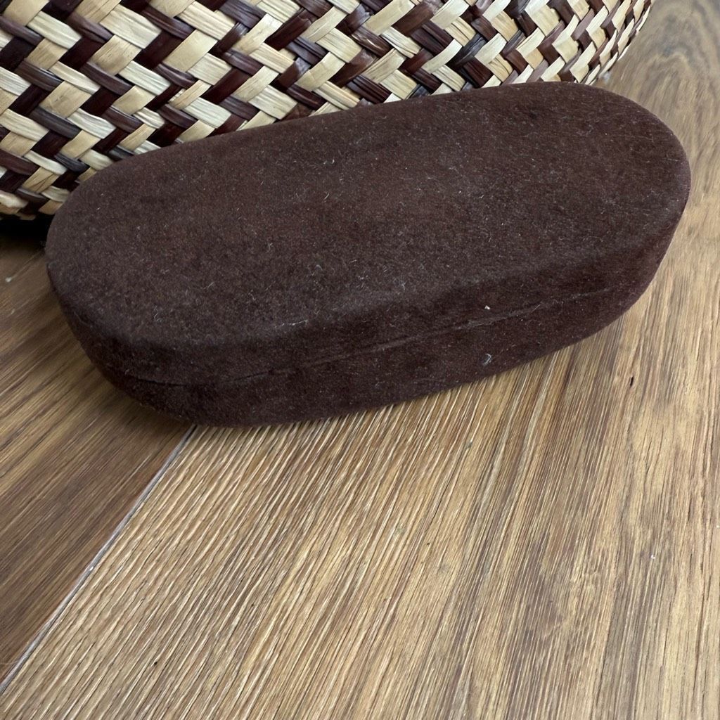Tom Ford Tom Ford Sunglasses Sunnies Case Brown Suede Hard Shell CASE Size ONE SIZE - 5 Thumbnail