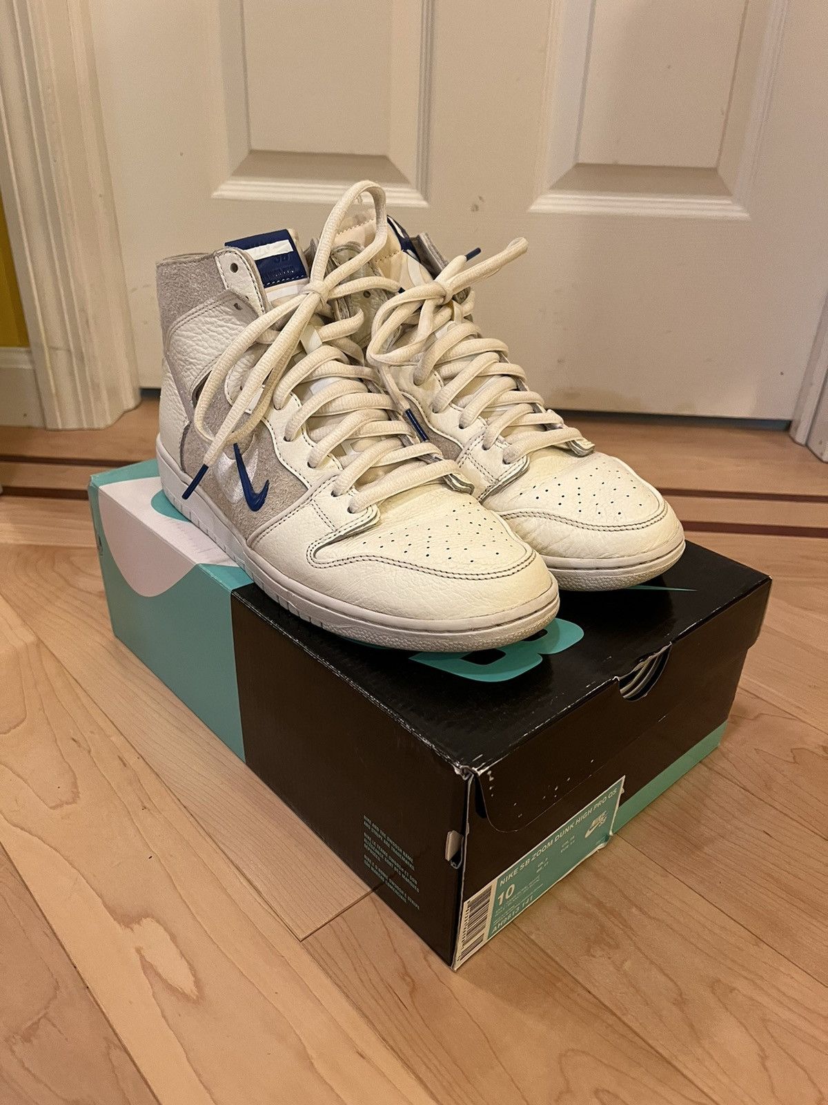 Nike × Soulland Nike Dunk Sb x Soulland high top white collab Size US 10 / EU 43 - 8 Thumbnail