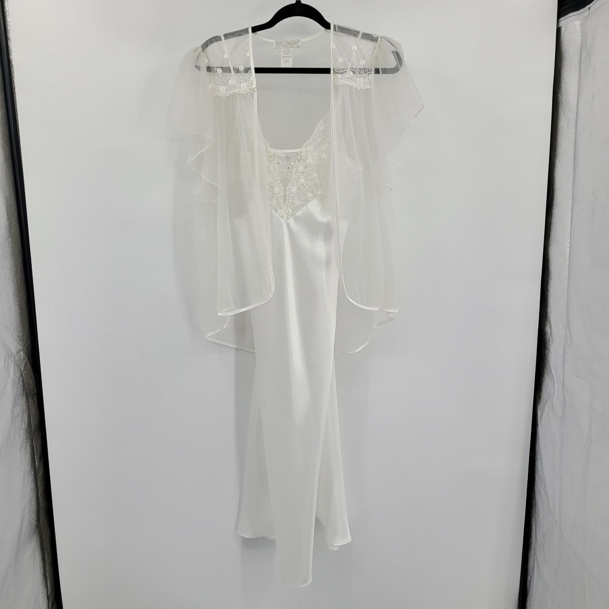 Vintage Vtg Lingerie Peignoir Negligee Set White Sz S Sheer Robe Mer Size ONE SIZE - 1 Thumbnail