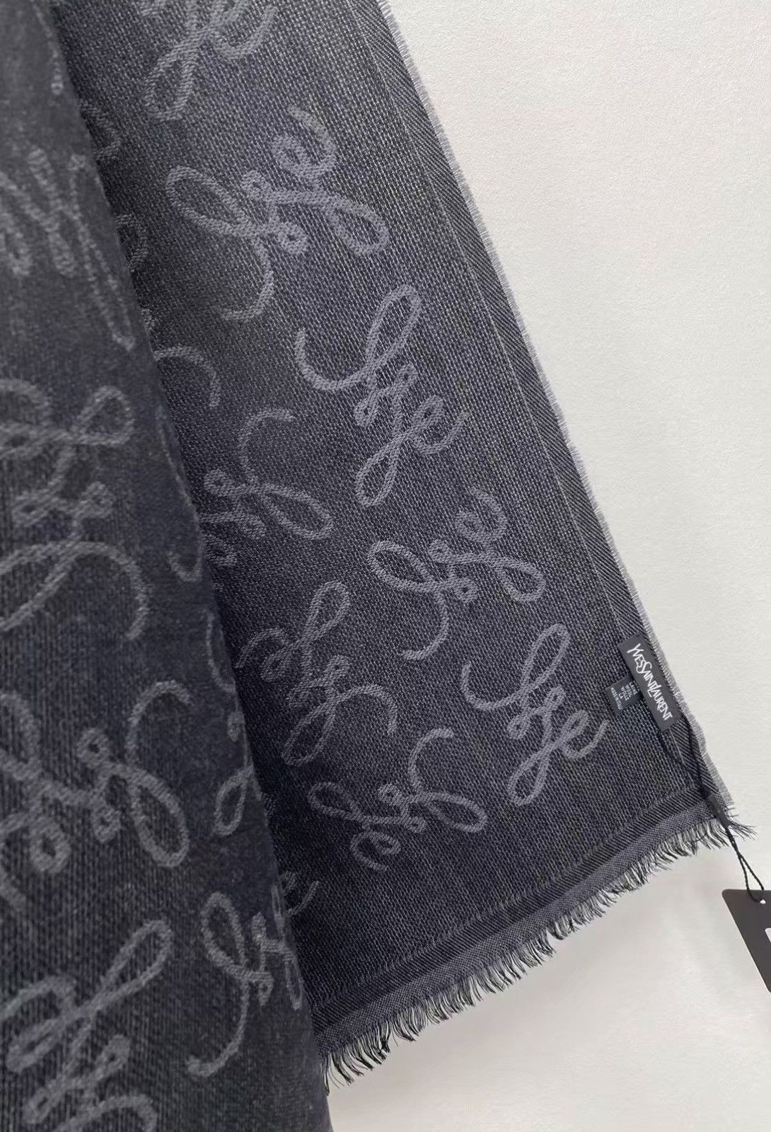 Saint Laurent Paris SAINT LAURENT 100% Wool Scarf J30 Size ONE SIZE - 4 Thumbnail