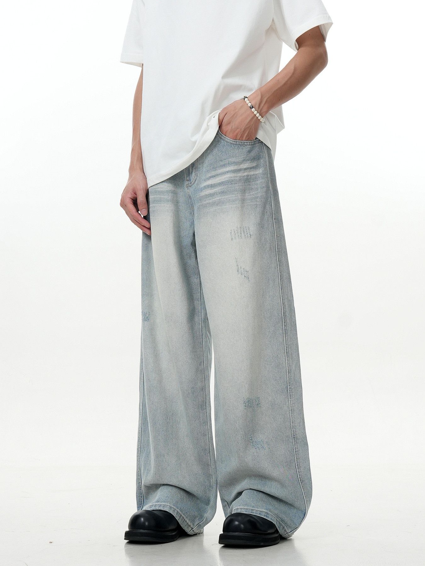 Vintage Men's American Light Blue Wide-Leg Casual Straight-Fit Jeans Size US 32 / EU 48 - 3 Thumbnail
