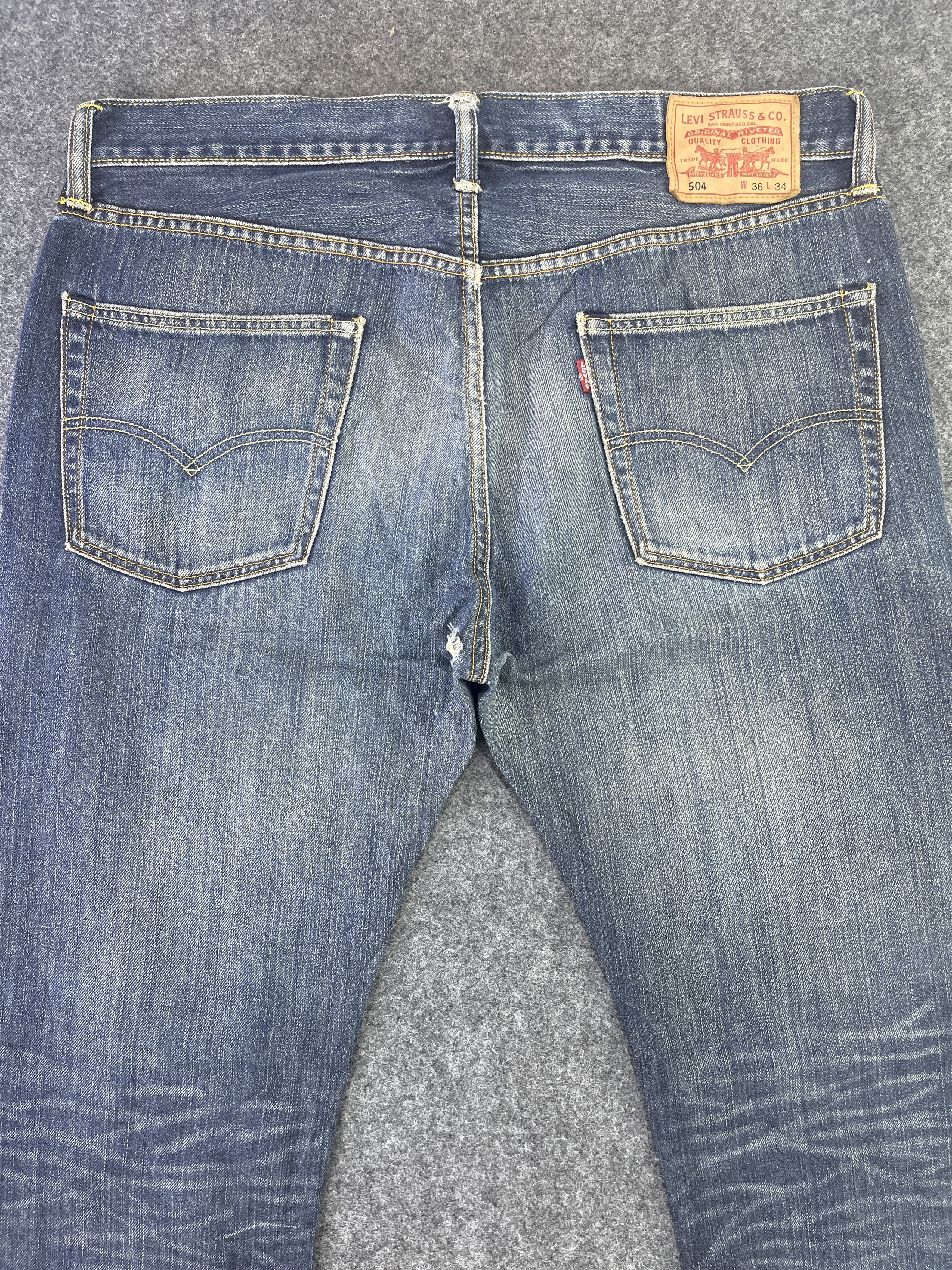 Levi's Vintage Levis 504 Blue Wash Jeans - J920 Size US 38 / EU 54 - 4 Thumbnail