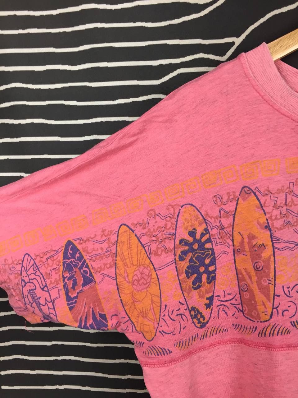 Vintage Vtg Nortons Milano Surfboard All-Over Style Wrap Print Tee Size US M / EU 48-50 / 2 - 4 Thumbnail