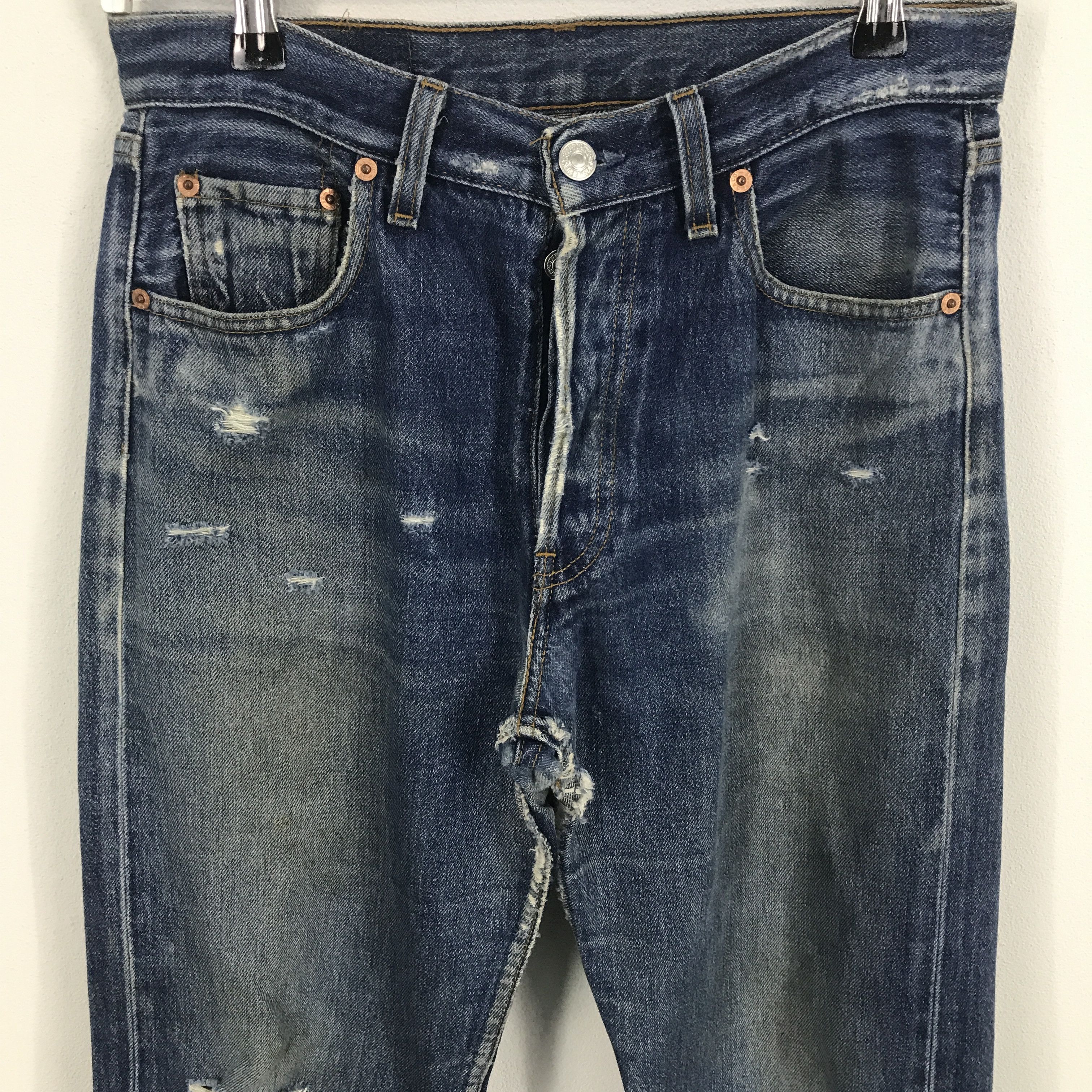 Levi's Rare Levis 501 Distressed Style Denim Jeans Size US 31 - 2 Thumbnail