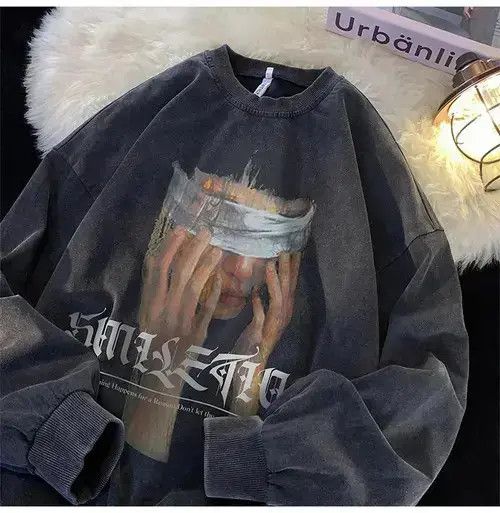 Aran Isles Knitwear Blindfold Portrait Print Sweatshirt Size US L / EU 52-54 / 3 - 4 Thumbnail