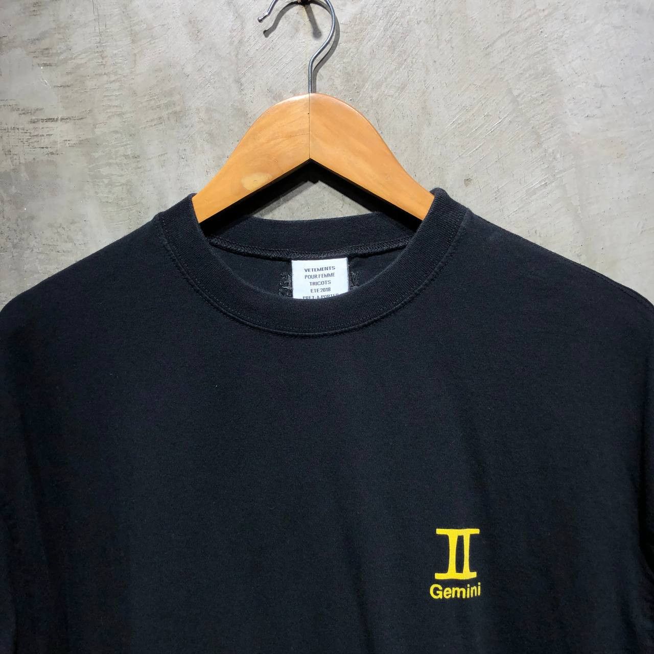 Vetements Vetements Gemini tee Size US L / EU 52-54 / 3 - 3 Thumbnail