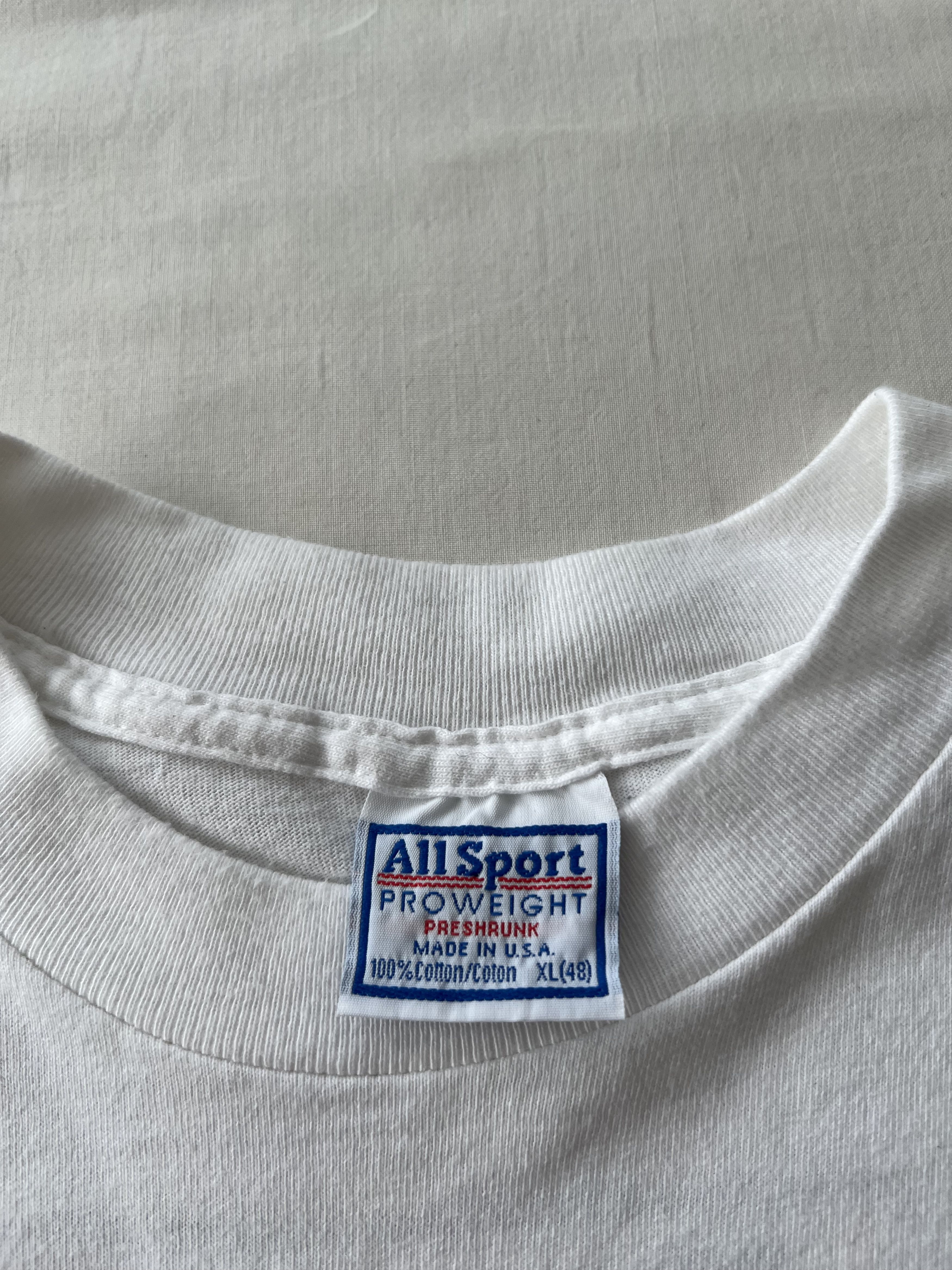 Vintage Vintage 1994 Maui Hawaii Harlow Design Surf Surfing Art Tee Size US XL / EU 56 / 4 - 11 Thumbnail