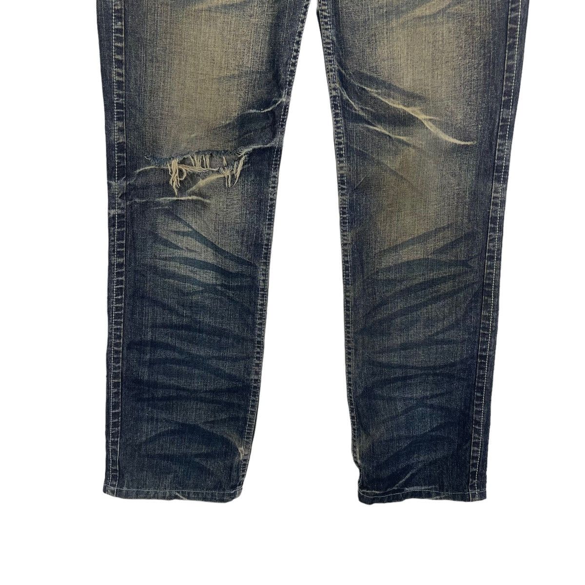Japanese Brand × Tornado Mart JAPANASE LOWBOX DISTRESSED FLARE JEANS Size US 32 / EU 48 - 4 Thumbnail