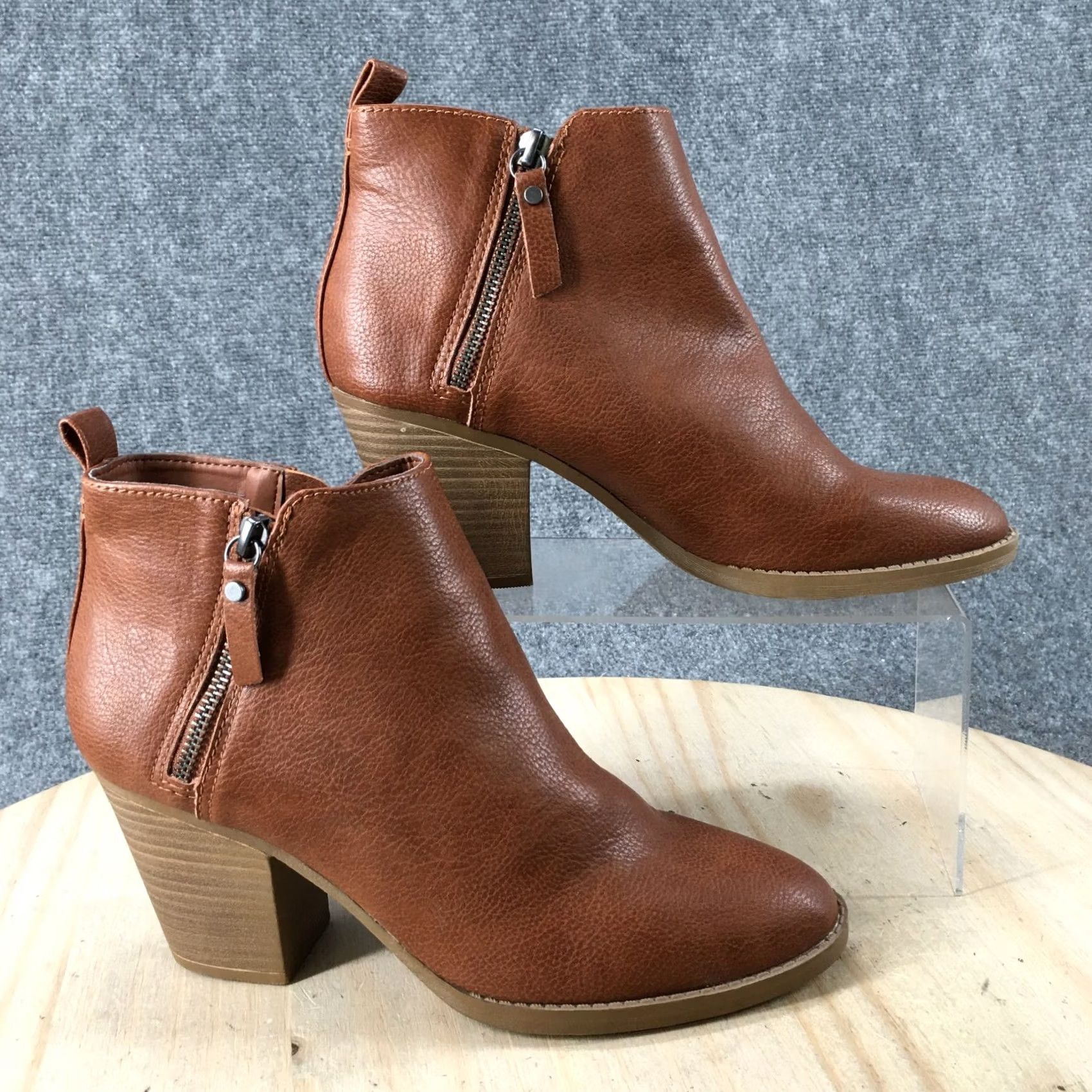 Vintage Universal Thread Boots Womens 9.5 Jameson Ankle Booties Zipper Boots Brown High Heel 17730 New Size US 10 / IT 40 - 2 Thumbnail