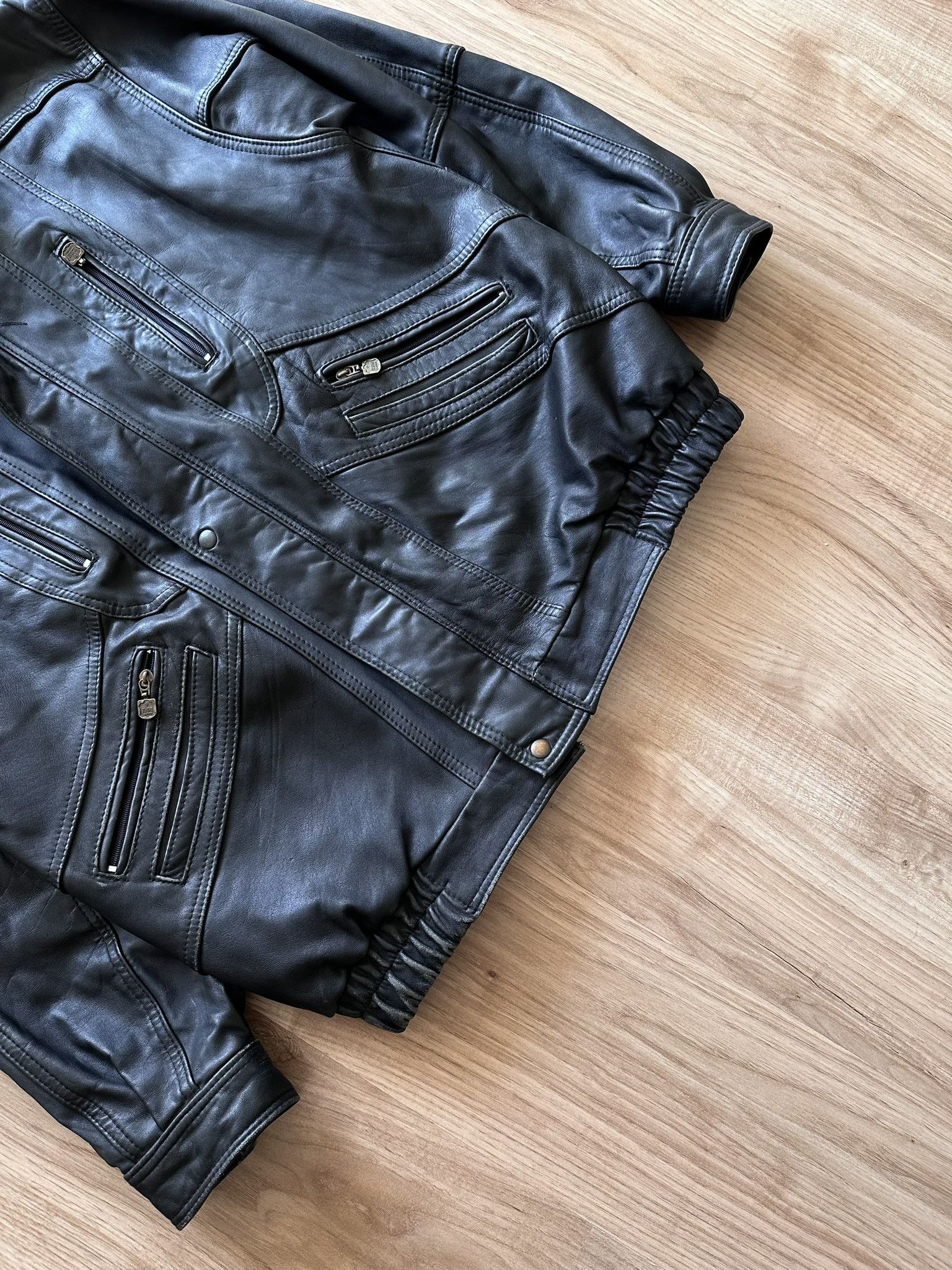 Vintage Vintage Avant Garde men biker boxy leather jacket Size US XL / EU 56 / 4 - 4 Thumbnail