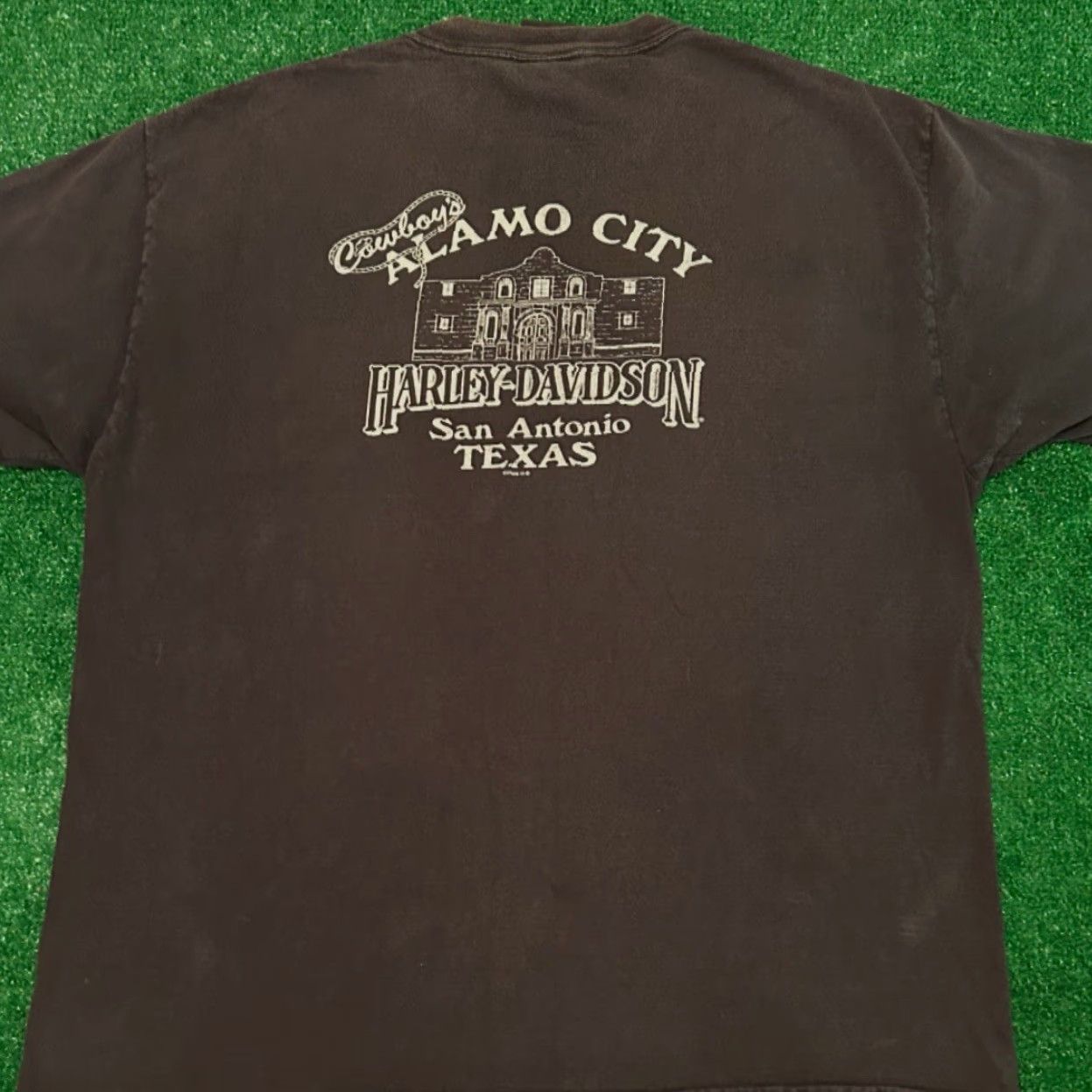 Harley Davidson VINTAGE Harley-Davidson Shirt XL Black 90s Y2K Biker San Antonio Logo Mens Size US XL / EU 56 / 4 - 2 Thumbnail