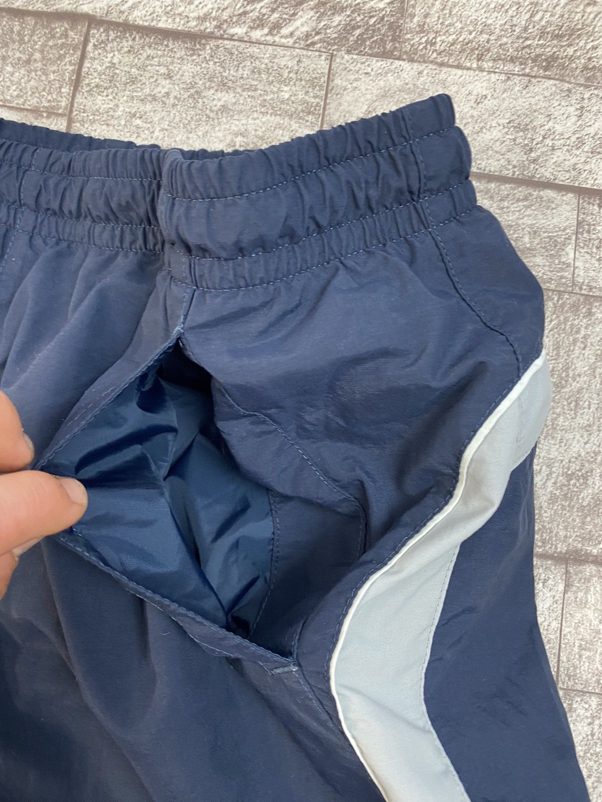 Nike × Vintage Vintage Nylon Nike Shorts Y2k style M Size US 32 / EU 48 - 4 Thumbnail