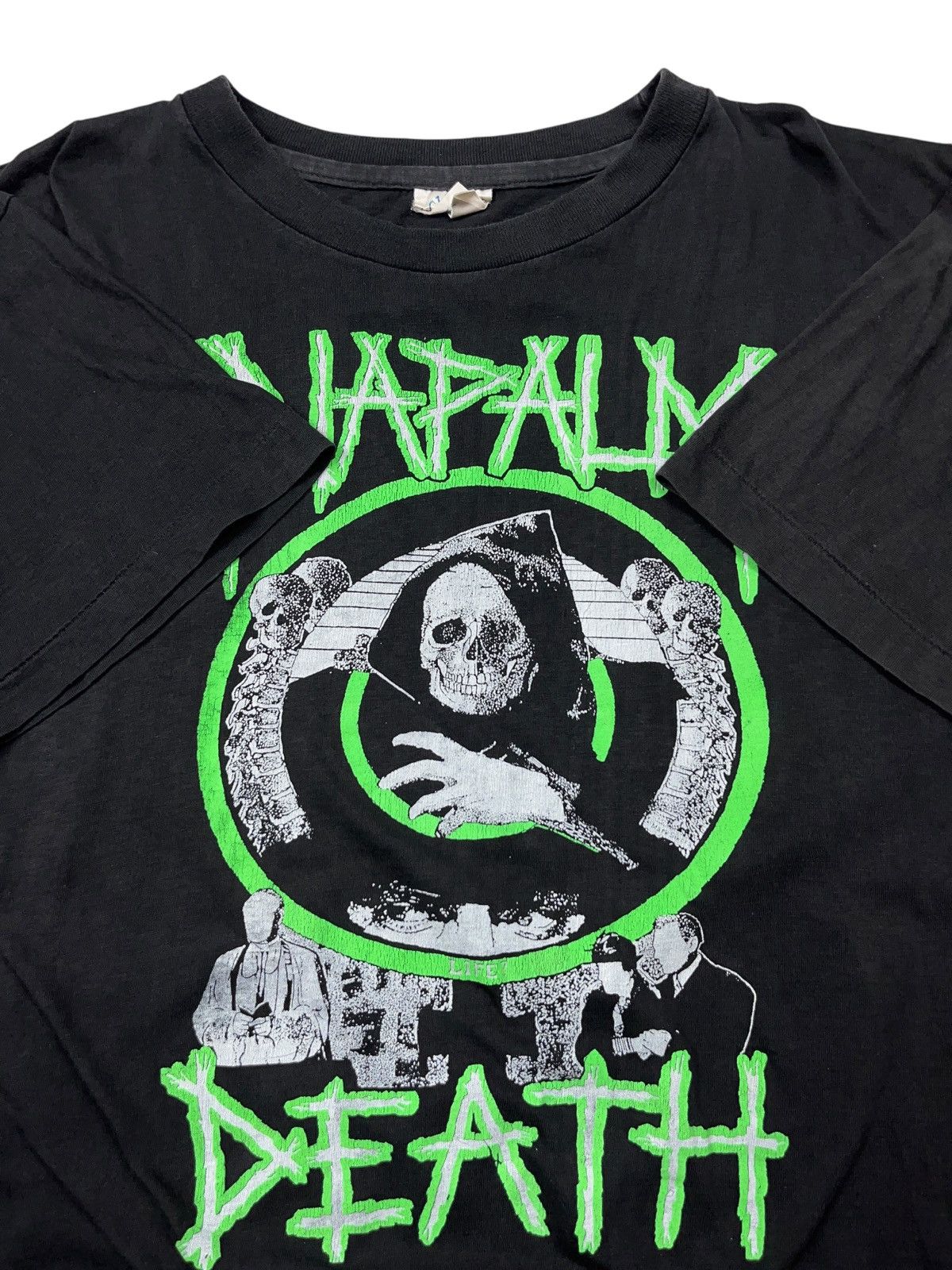 Band Tees Vintage 90s Napalm Death Life? T-shirt Carcass Nasum Brutal Size US XL / EU 56 / 4 - 3 Thumbnail