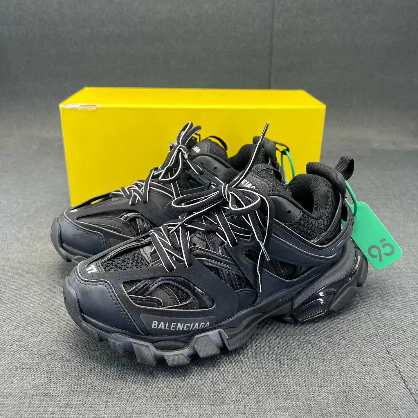 Balenciaga Balenciaga Track Wmns 37 Black Worn 2x Like New Size US 6 / IT 36 - 1 Thumbnail