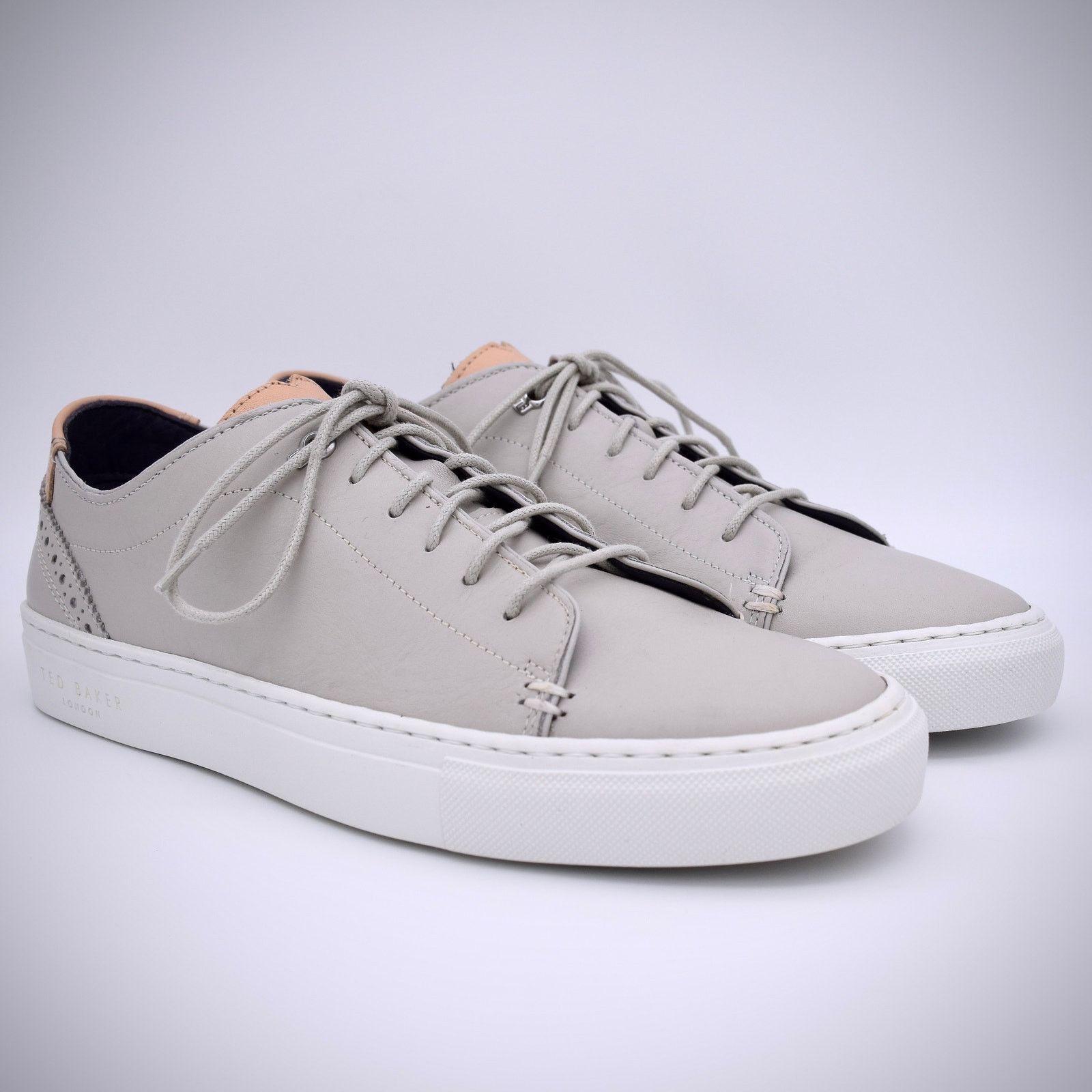 Ted Baker Ted Baker London Gray Leather Sneakers UK 7 US 8 Size US 8 / EU 41 - 6 Thumbnail