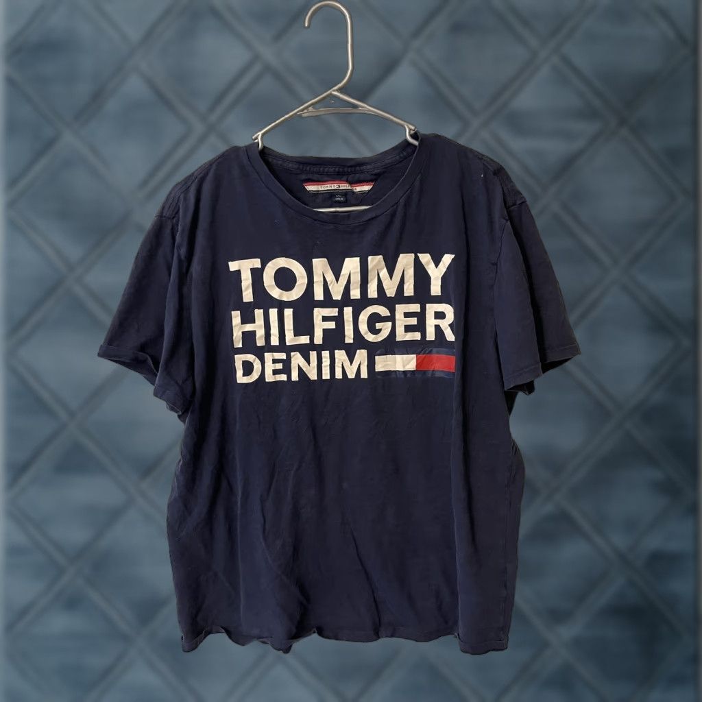Tommy Hilfiger Tommy Hilfiger Mens Size Large Crew Neck T Shirt Short Sleeve Navy Graphic Shirt Mens Large Navy Graphic Size US L / EU 52-54 / 3 - 1 Thumbnail