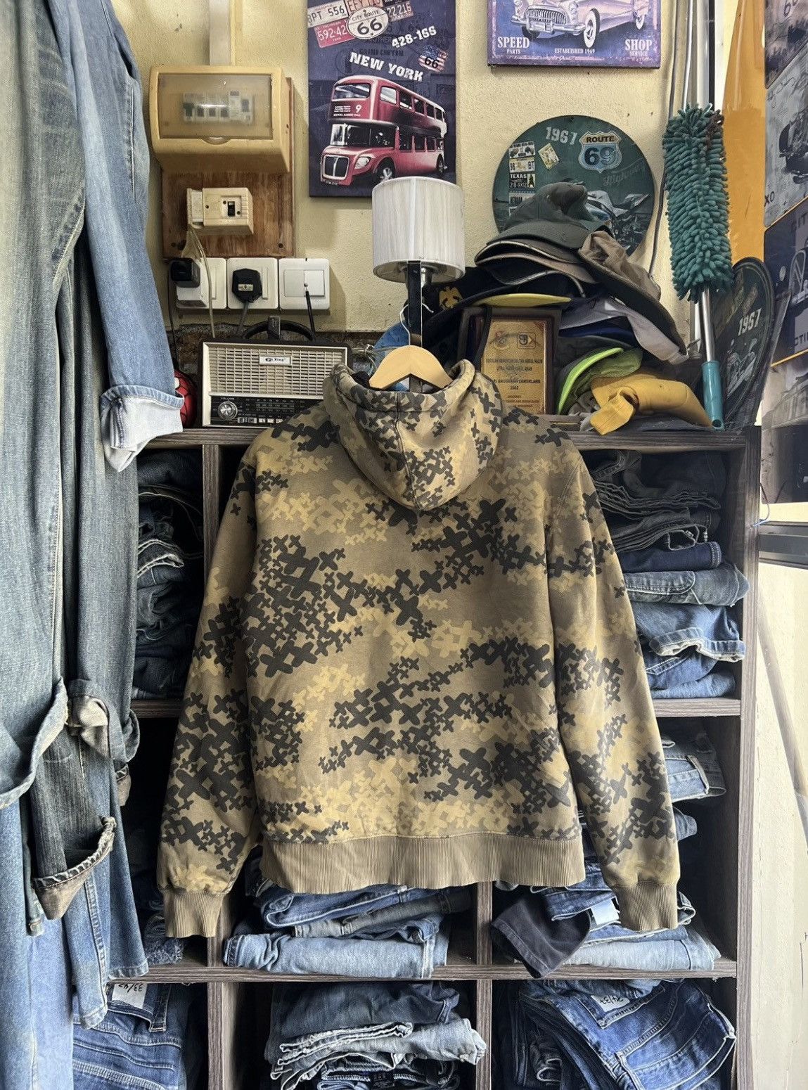 Quiksilver 🔥Quiksilver Camo Deep Pile Sherpa Zipper Hoodie Size US M / EU 48-50 / 2 - 3 Thumbnail