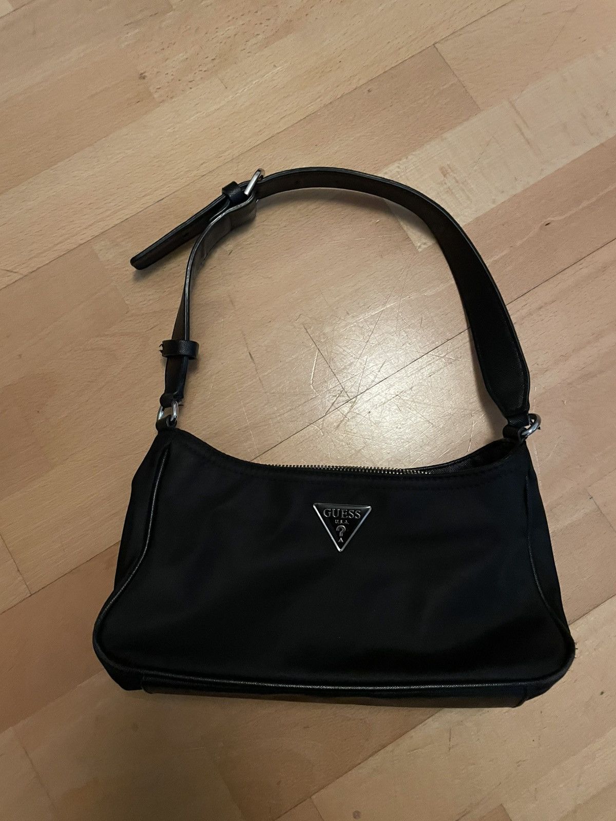 Guess GUESS Women’s Little Bay Shoulder Bag Size ONE SIZE - 1 Thumbnail