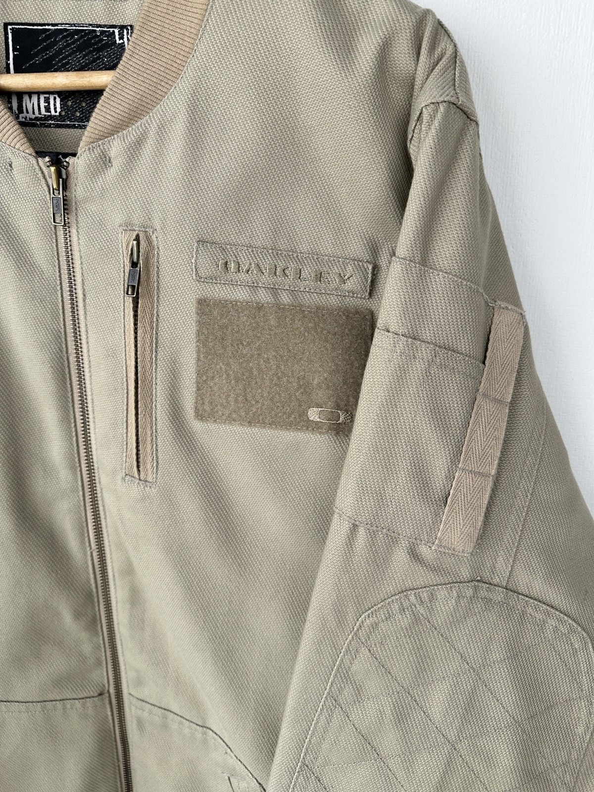 Vintage Y2K OAKLEY Military Bomber Jacket Beige Men's size M