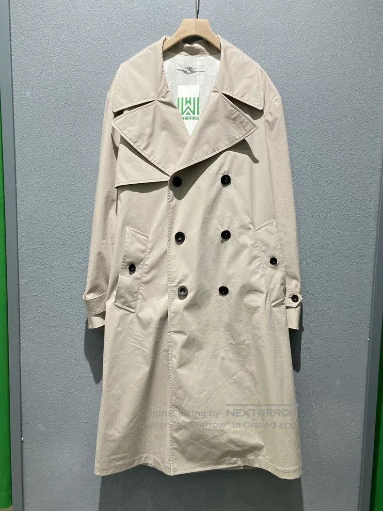 Givenchy Givenchy Size52 Printed Color-Block Trench Coat Size US M / EU 48-50 / 2 - 1 Thumbnail