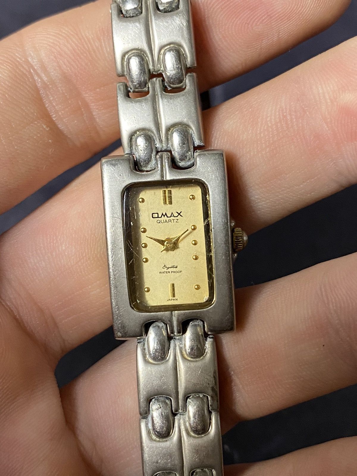Japanese Brand Vintage OMAX Gold Tone Women's Quartz Watch Size ONE SIZE - 5 Thumbnail
