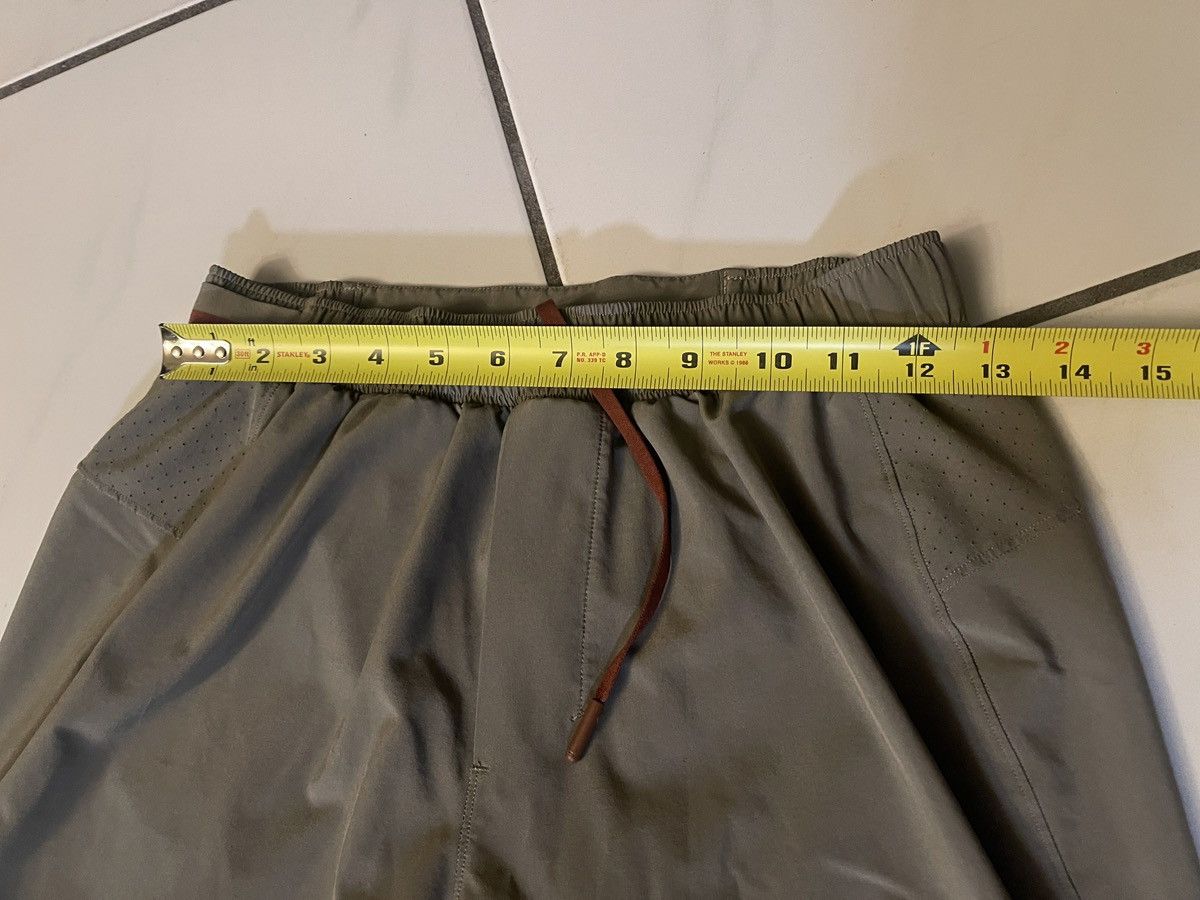 Lululemon Lululemon Surge Lined Short Mens Green Training Shorts Size US 28 / EU 44 - 5 Thumbnail