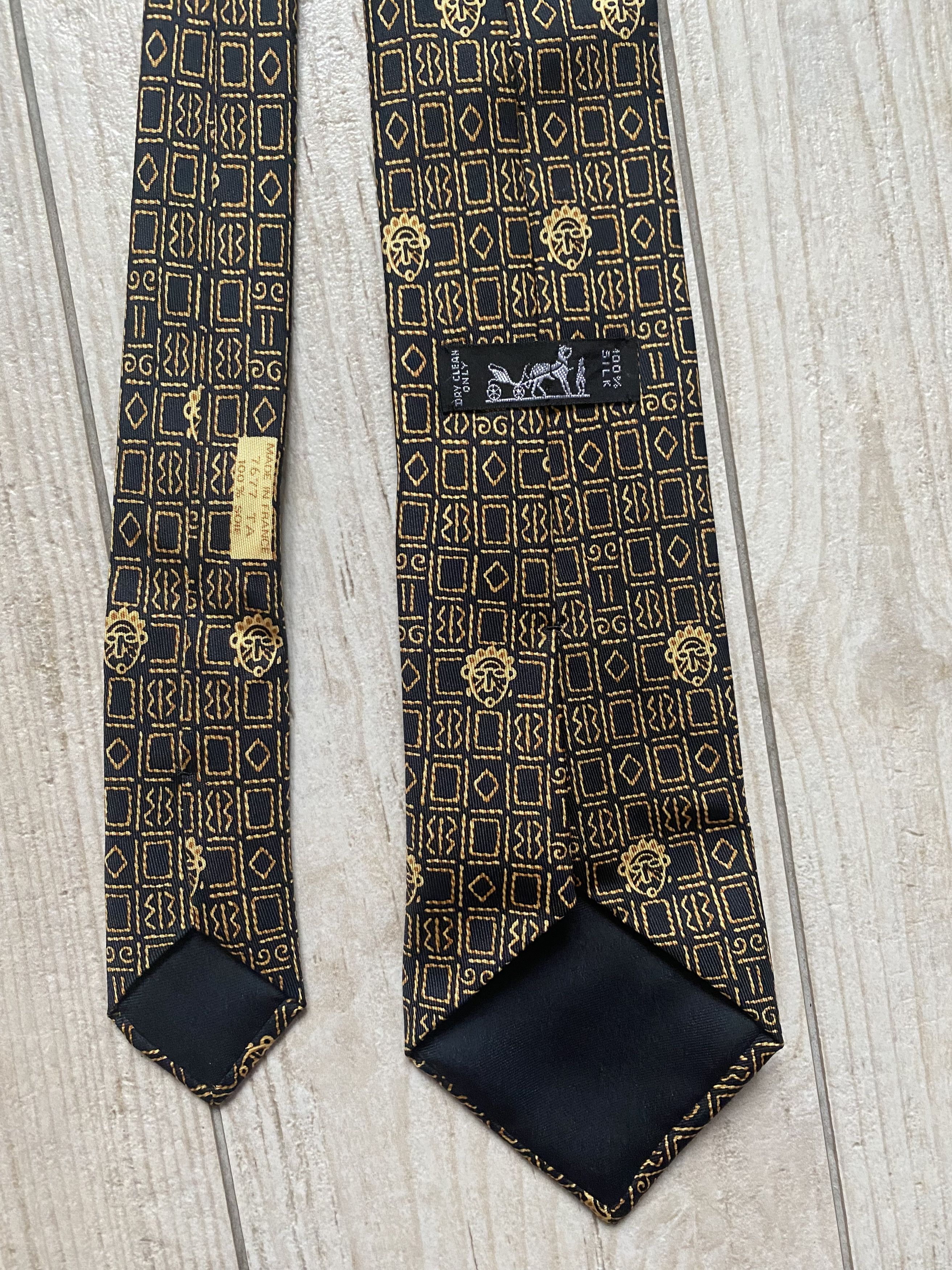 Hermes × Vintage Vintage Hermès Silk Tie – Egyptian, Made in France Size ONE SIZE - 2 Thumbnail