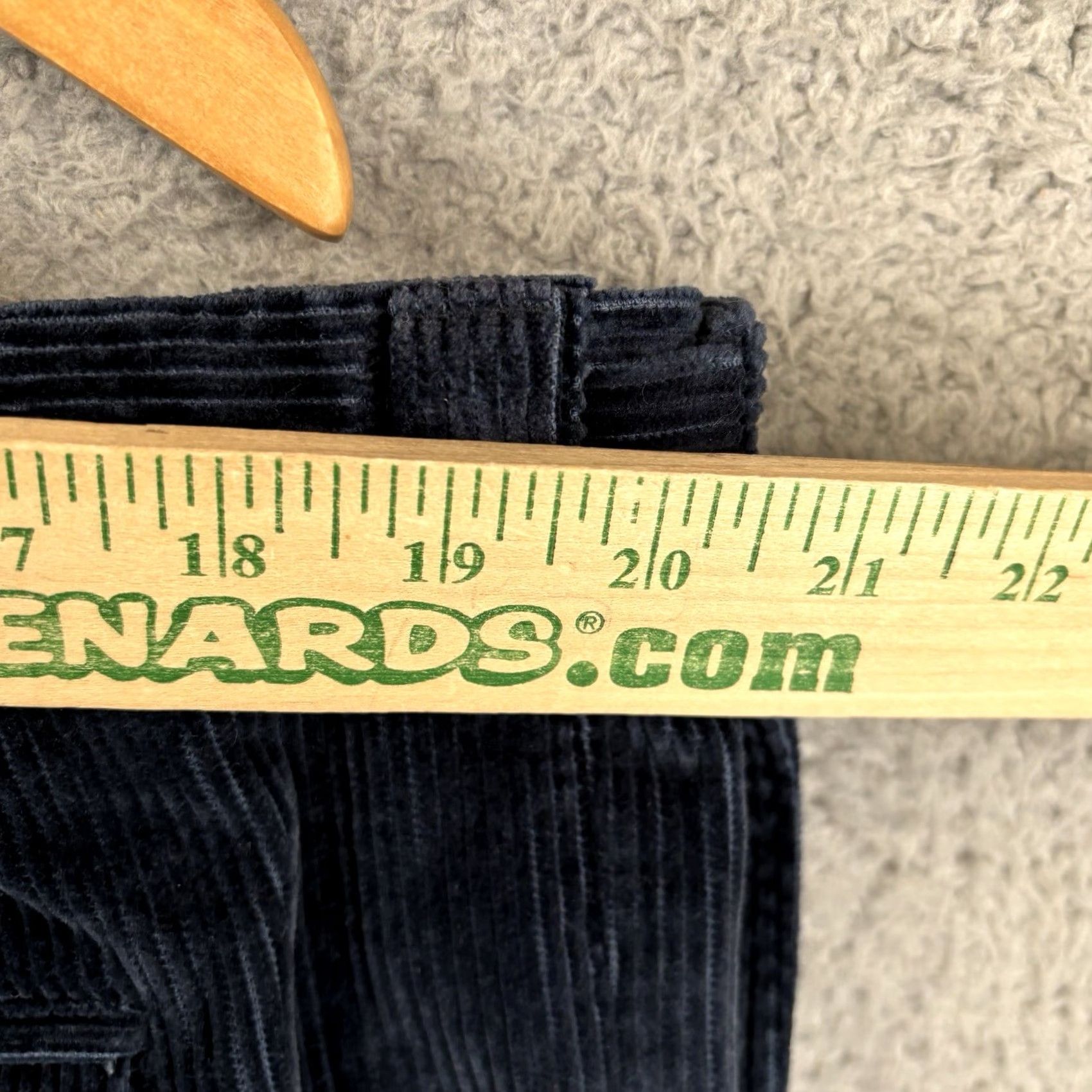 Vintage L.L.Bean Pants Mens 40x32 Navy Cotton Heavy Corduroy Comfort Waist Straight Leg Chino Casual Winter Fall Spring Mens Regular Blue 40 Size US 40 / EU 56 - 3 Thumbnail
